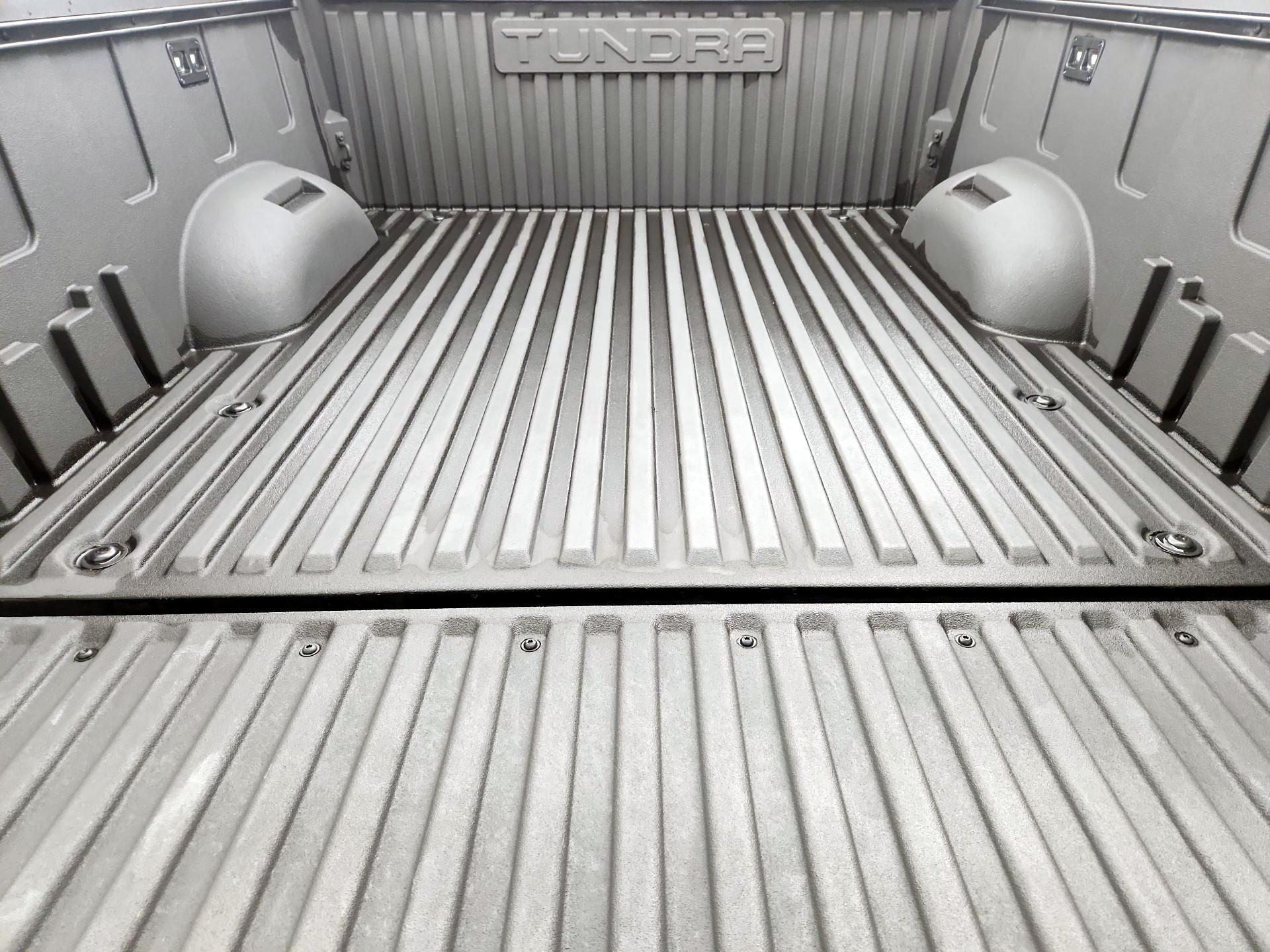 Thumbnail: 2024 Toyota Tundra - 20