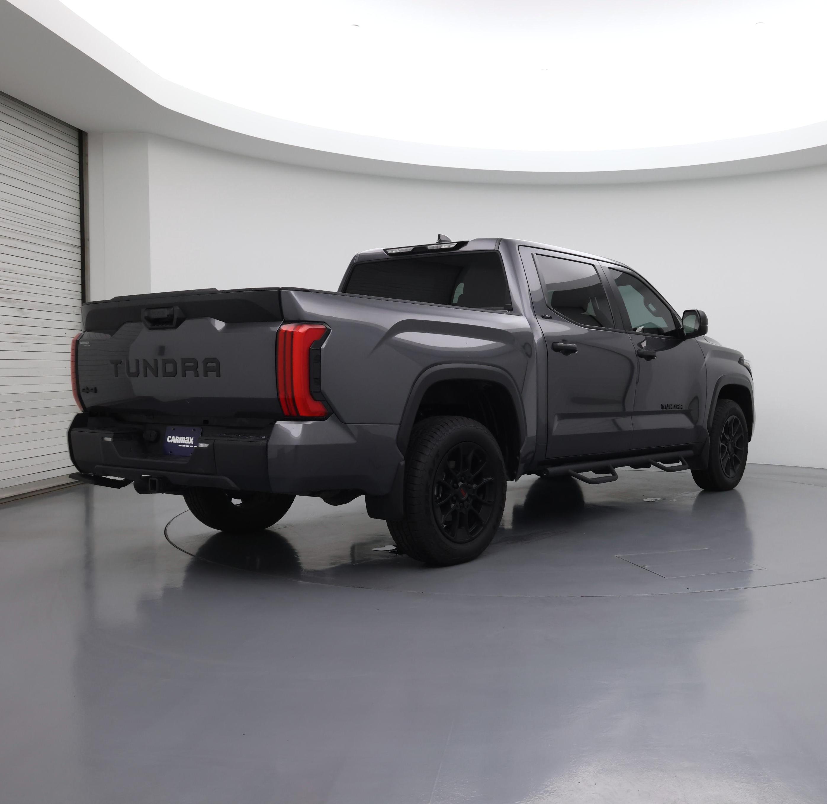 Thumbnail: 2024 Toyota Tundra - 8