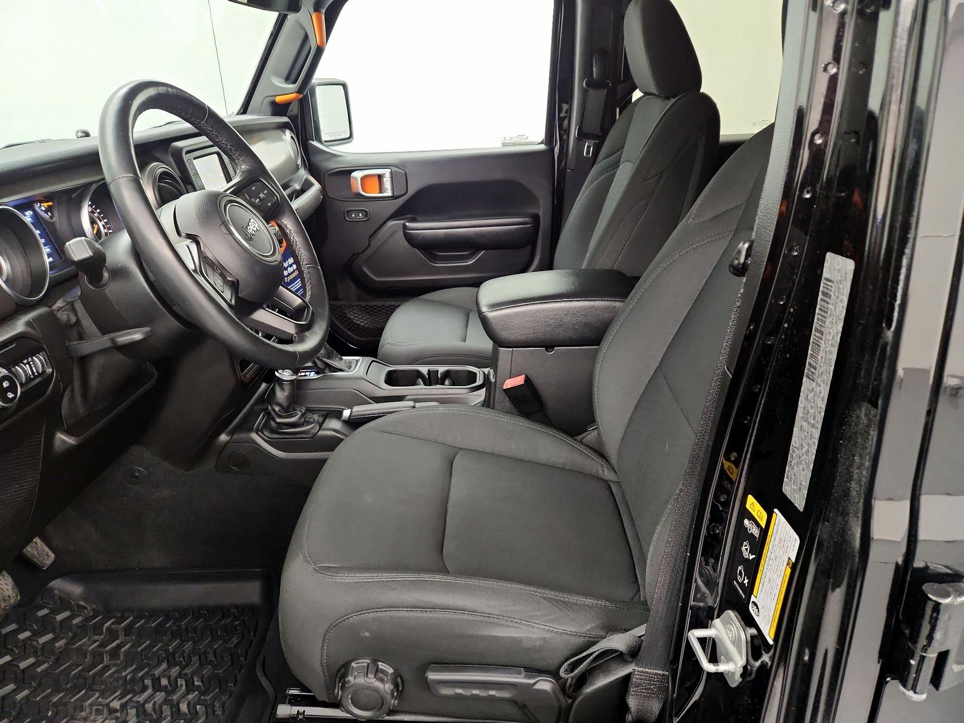 Thumbnail: 2020 Jeep Gladiator - 11