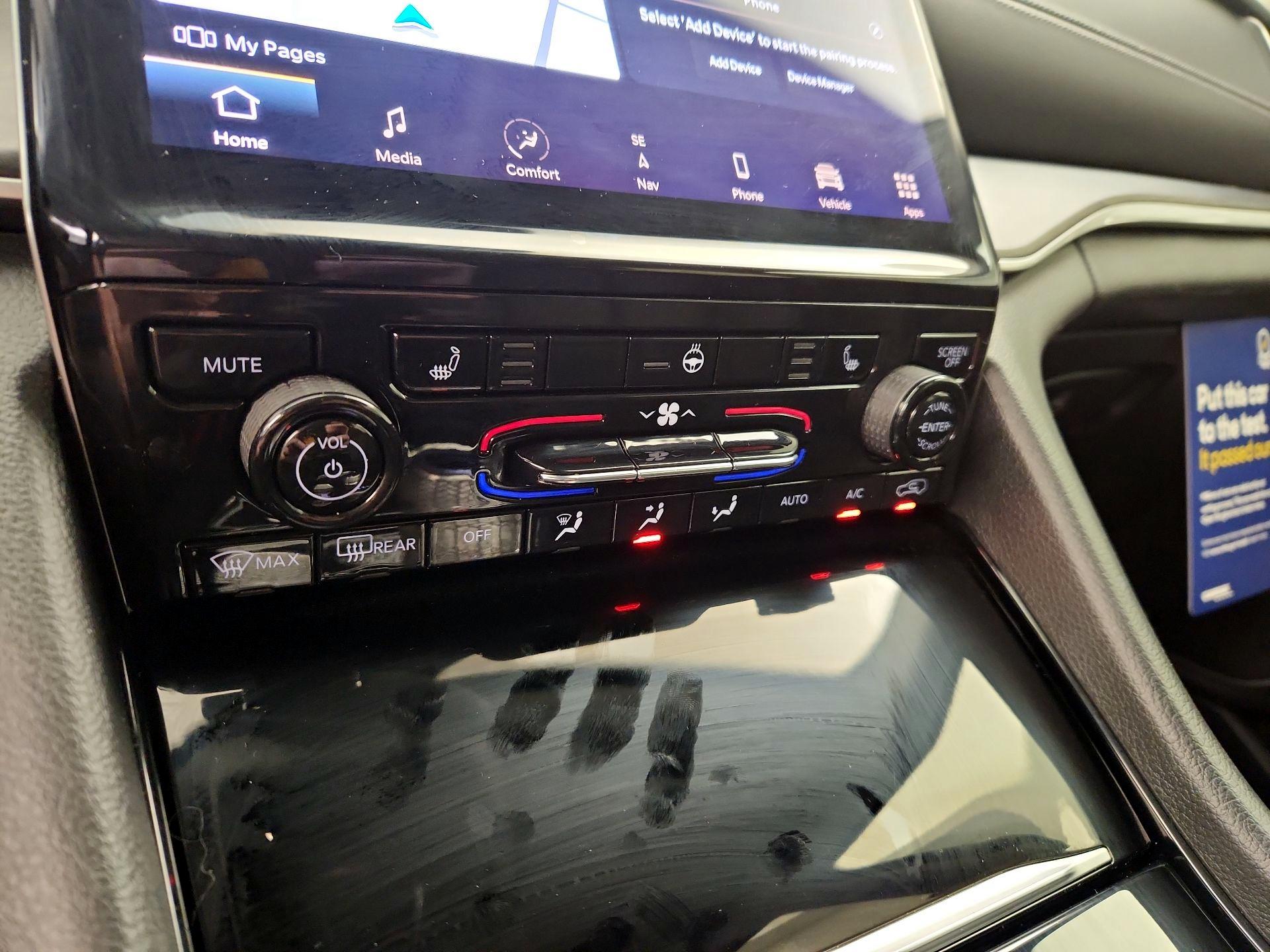 Thumbnail: 2021 Jeep Grand Cherokee L - 16