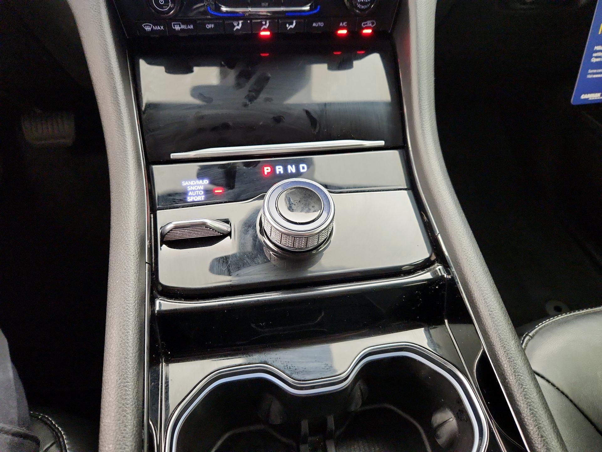 Thumbnail: 2021 Jeep Grand Cherokee L - 17