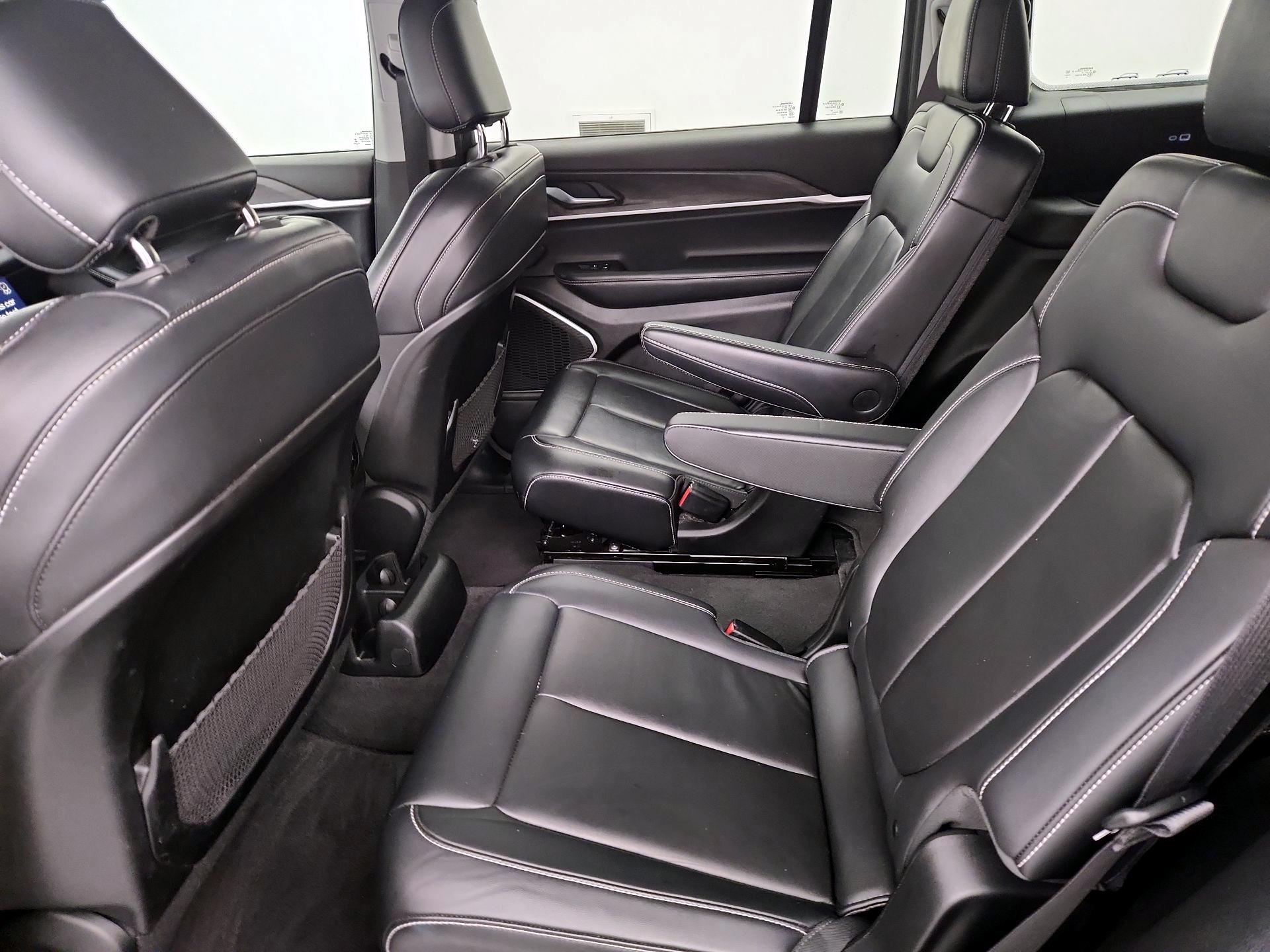 Thumbnail: 2021 Jeep Grand Cherokee L - 18