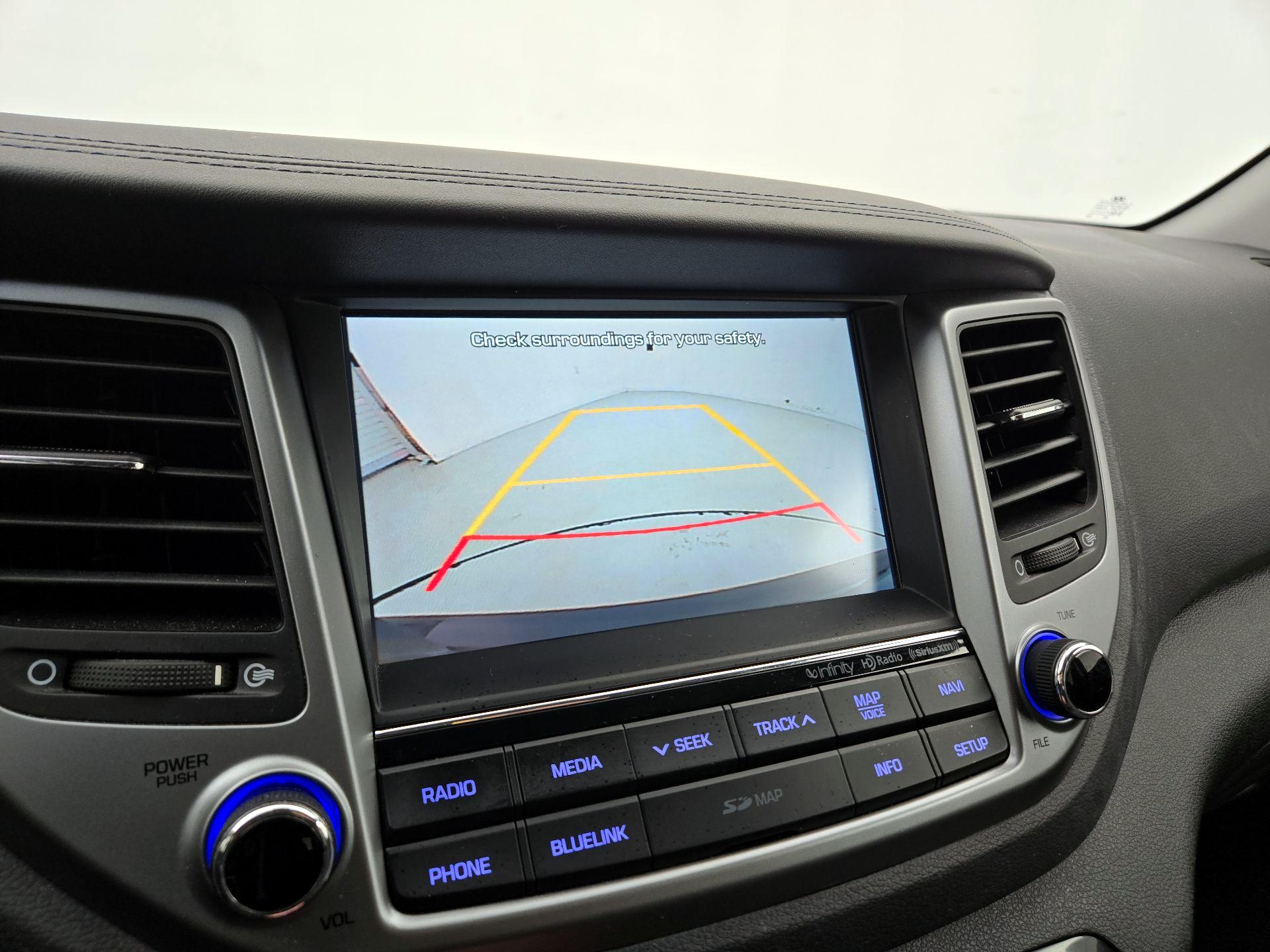 Thumbnail: 2017 Hyundai Tucson - 15