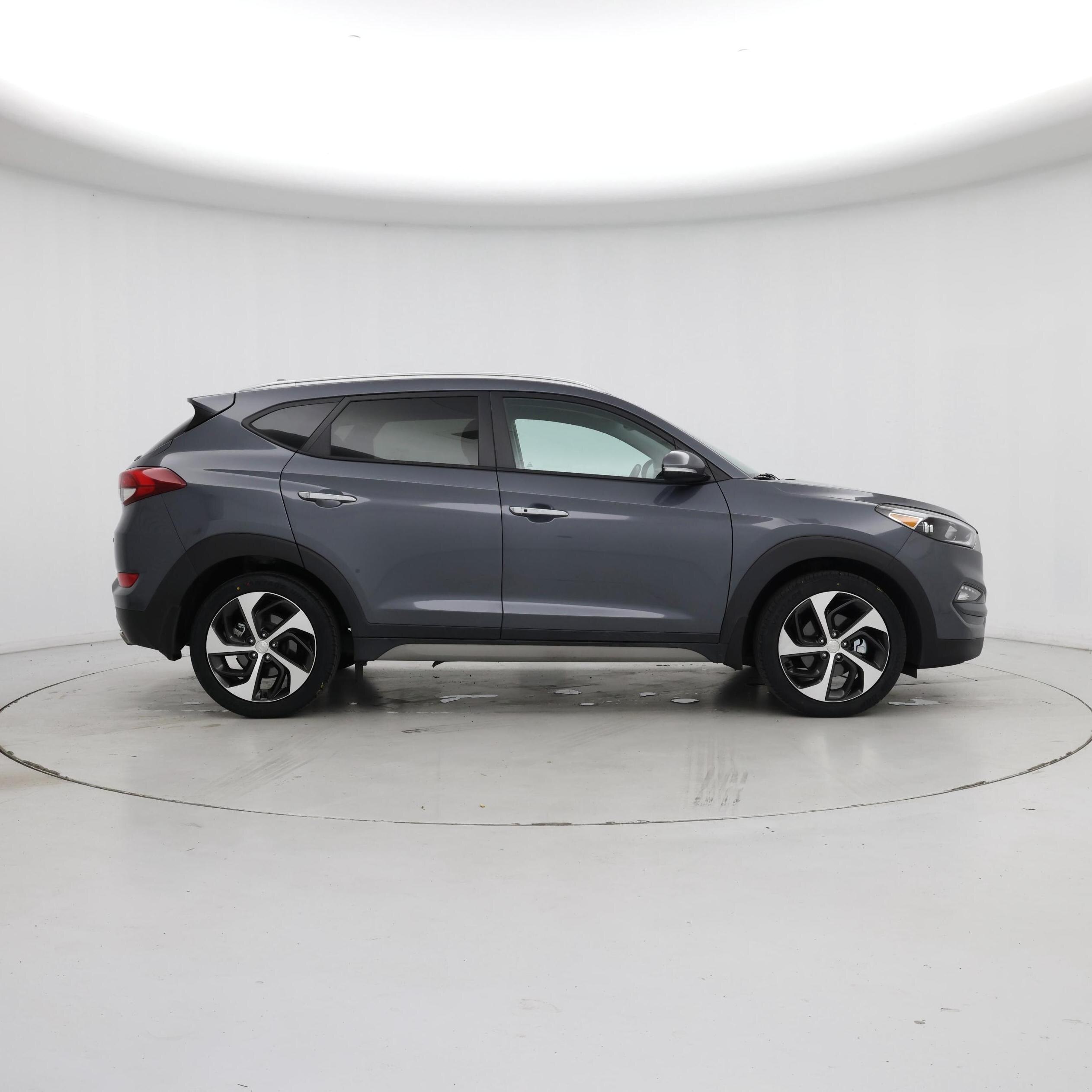 Thumbnail: 2017 Hyundai Tucson - 7