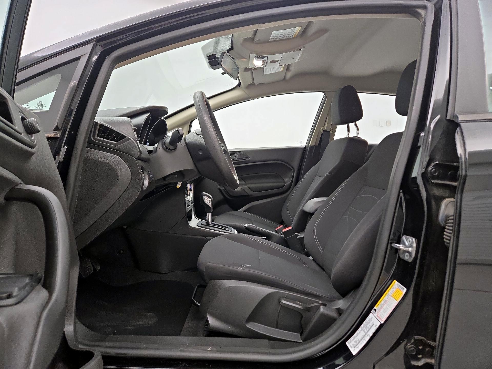 Thumbnail: 2017 Ford Fiesta - 11