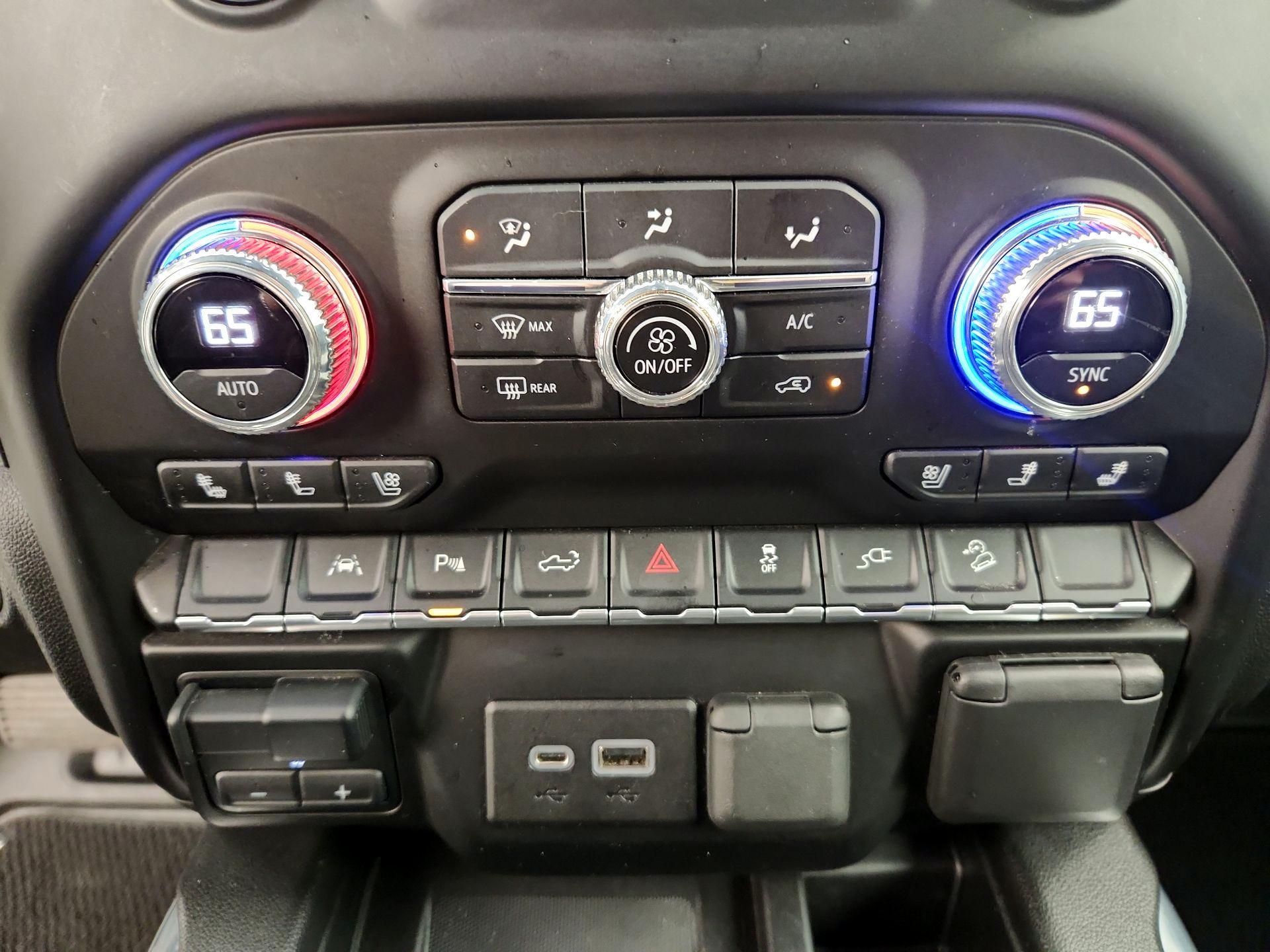 Thumbnail: 2022 GMC Sierra 1500 - 17