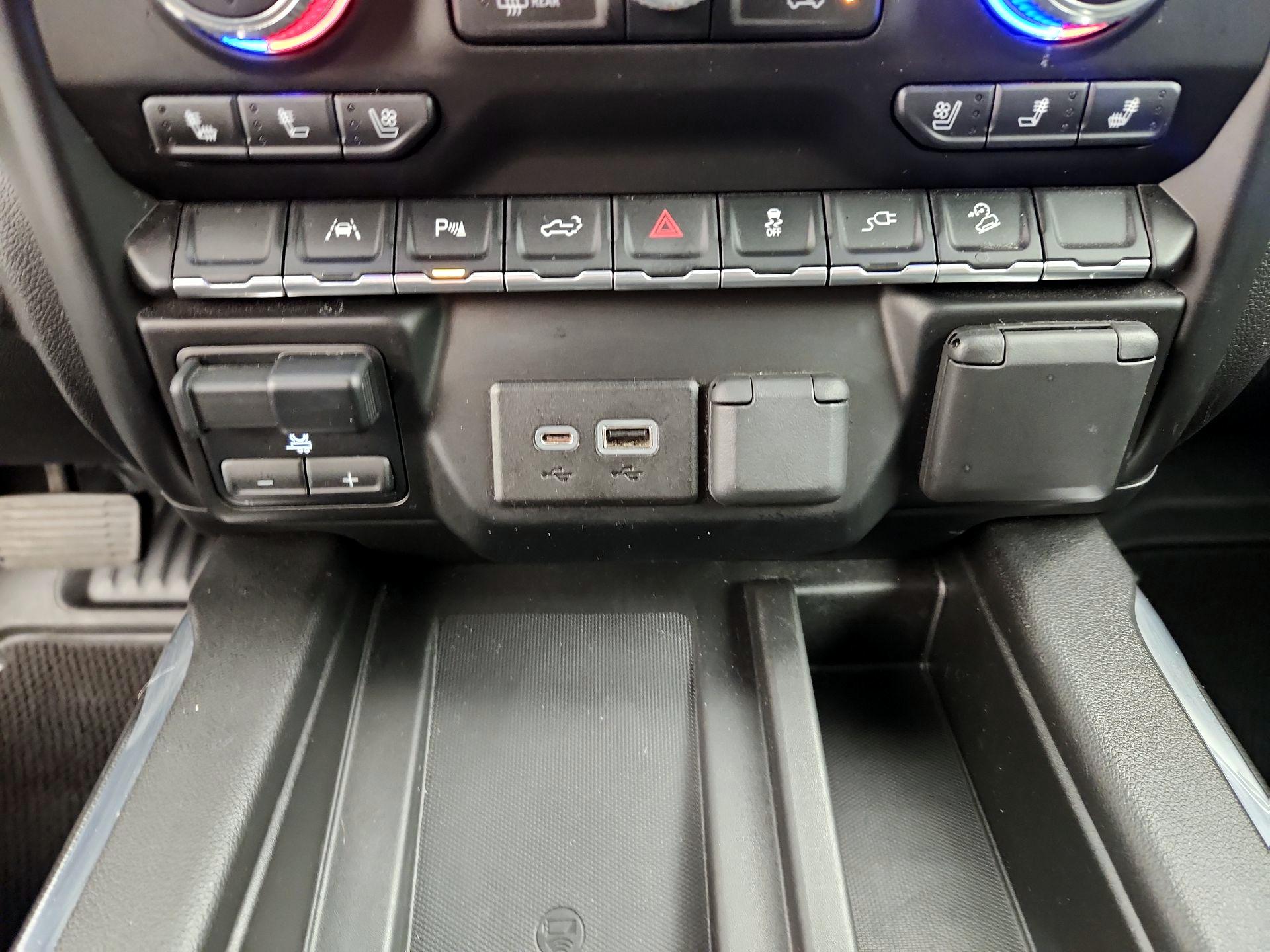 Thumbnail: 2022 GMC Sierra 1500 - 19