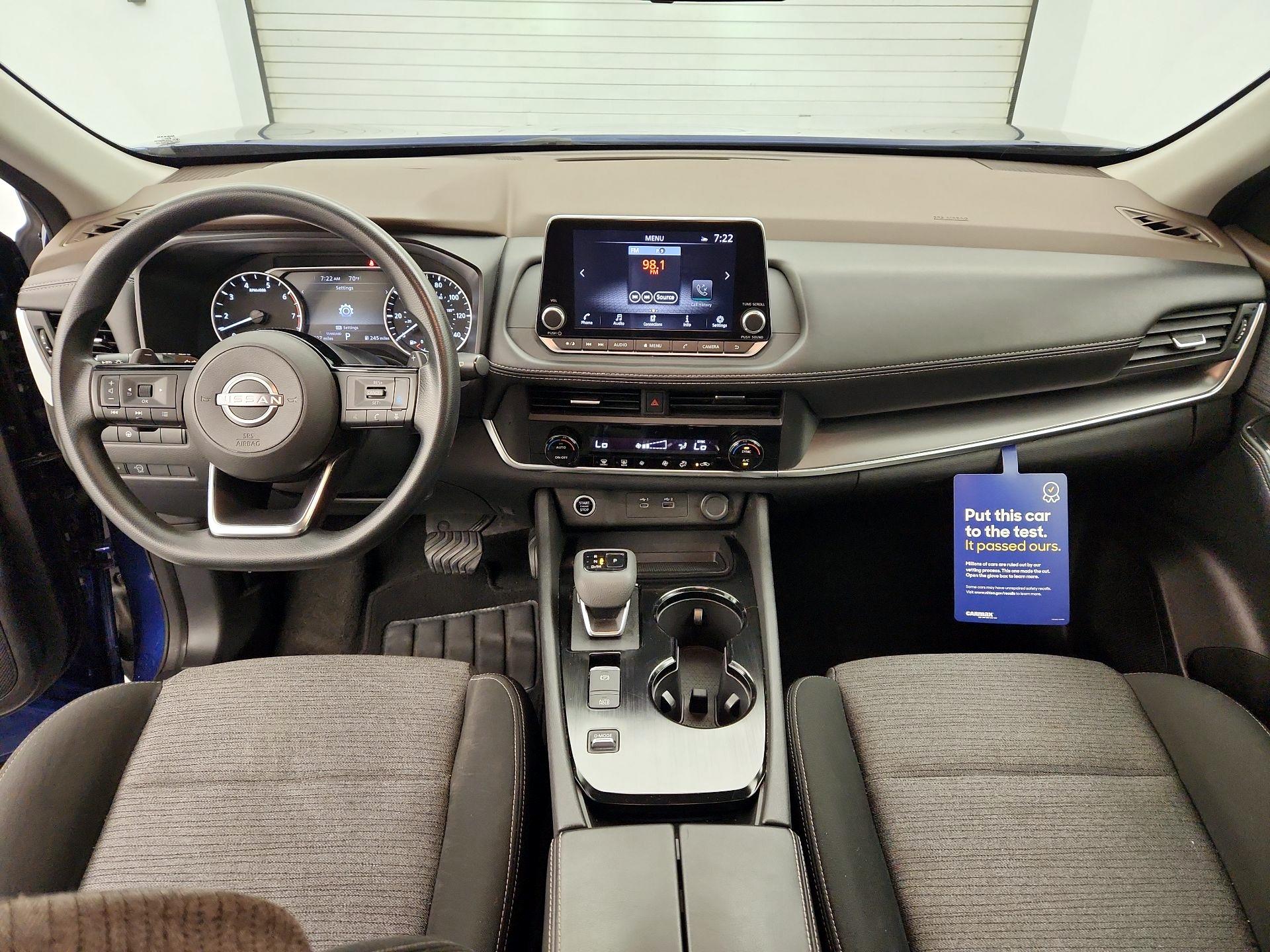 Thumbnail: 2023 Nissan Rogue - 9