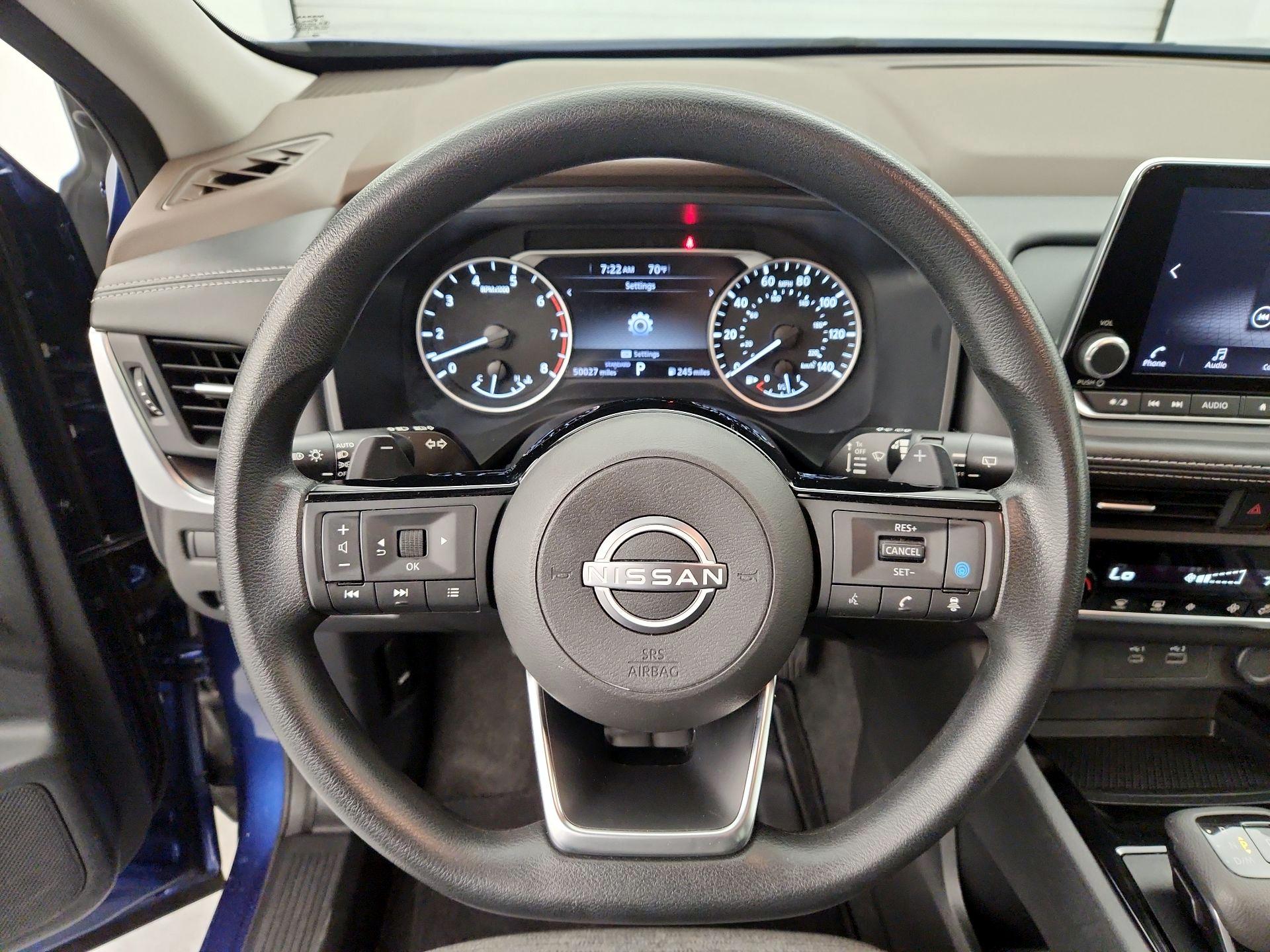 Thumbnail: 2023 Nissan Rogue - 10