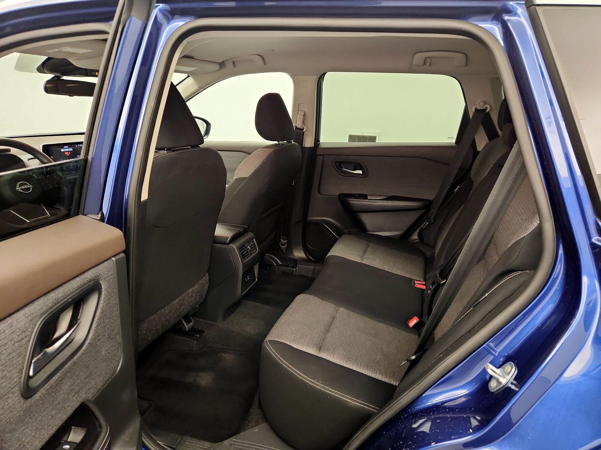 Thumbnail: 2023 Nissan Rogue - 19