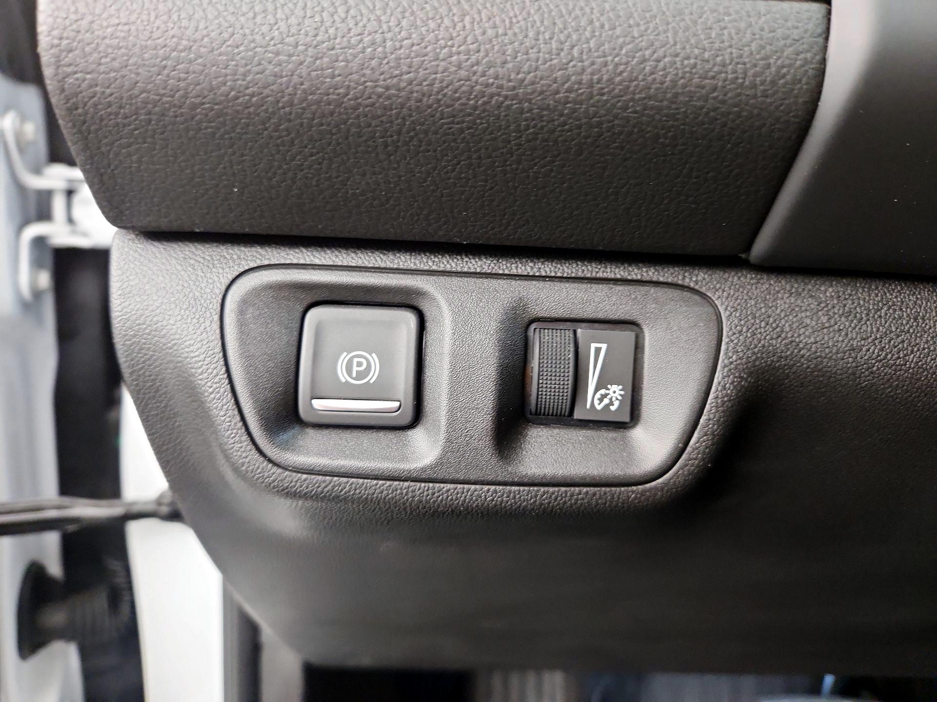 Thumbnail: 2023 GMC Acadia - 13