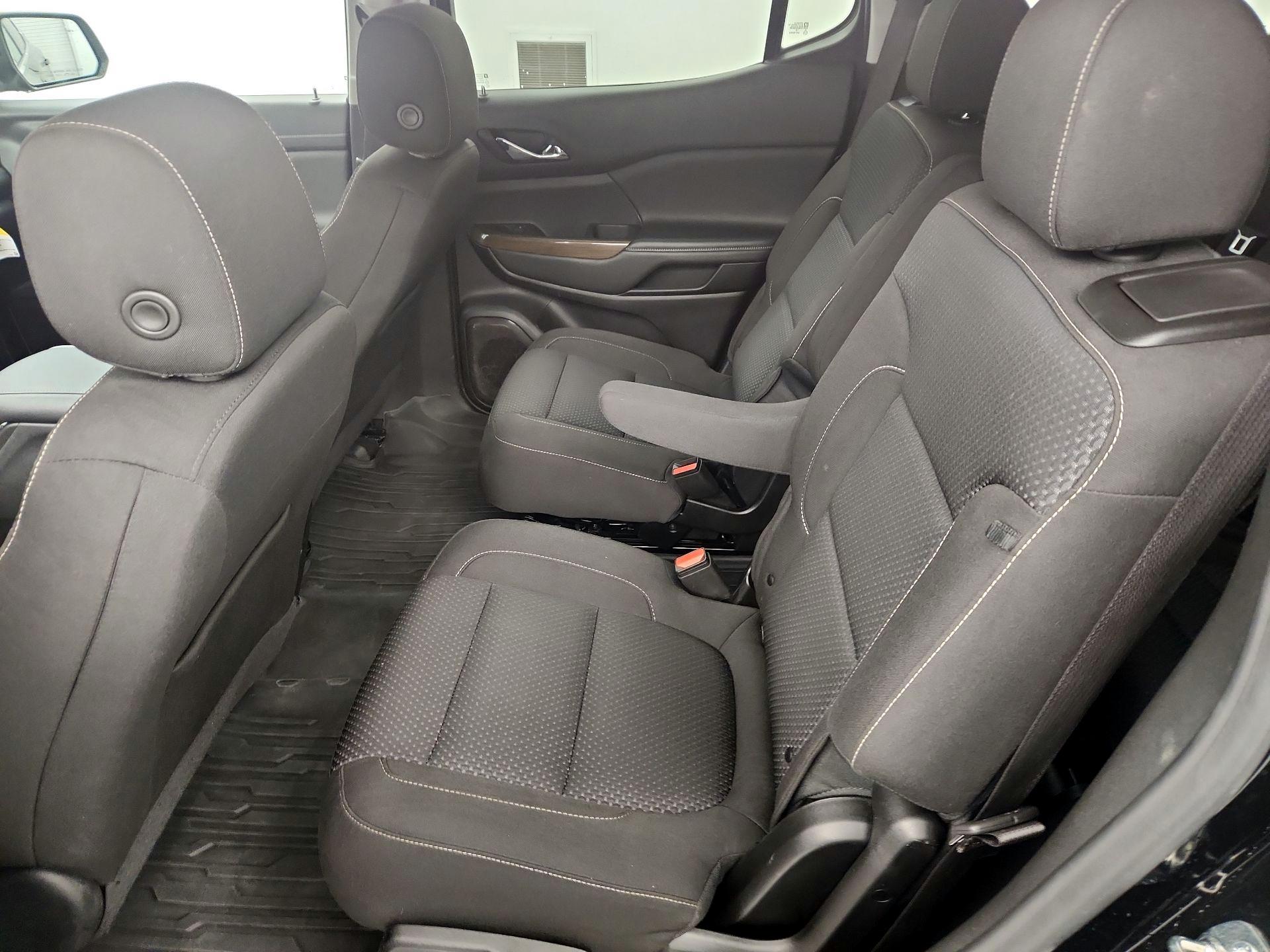 Thumbnail: 2023 GMC Acadia - 19