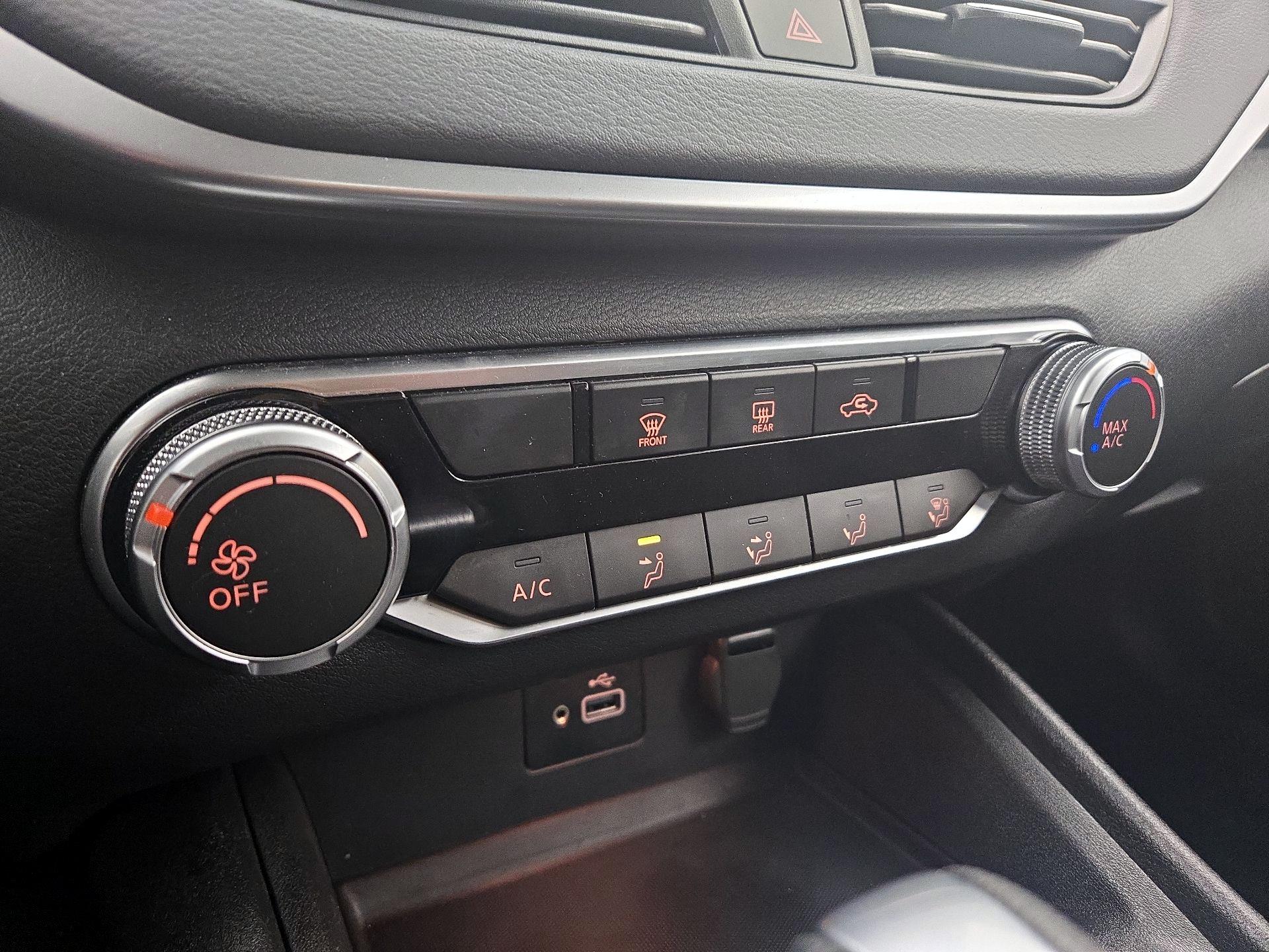 Thumbnail: 2022 Nissan Altima - 16