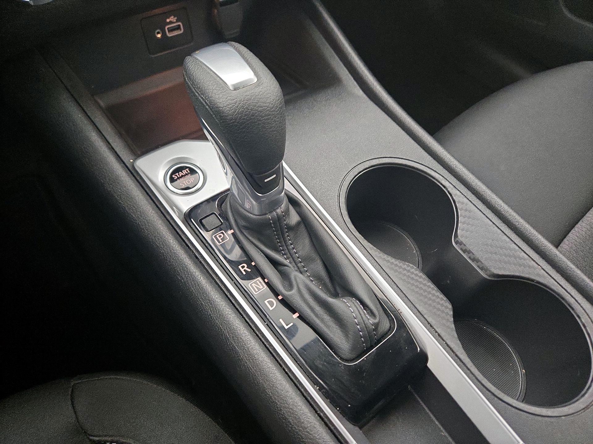 Thumbnail: 2022 Nissan Altima - 17