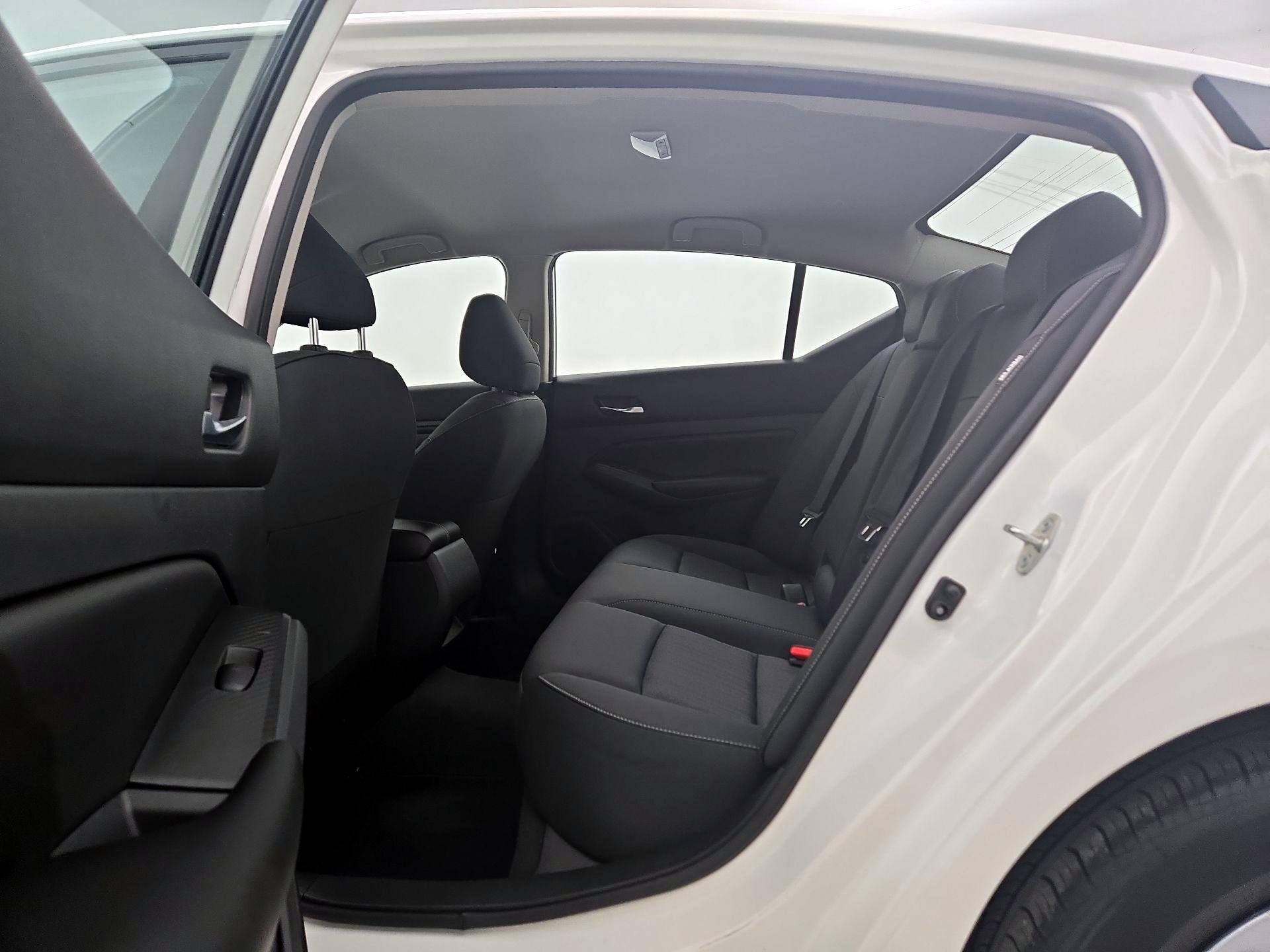 Thumbnail: 2022 Nissan Altima - 19