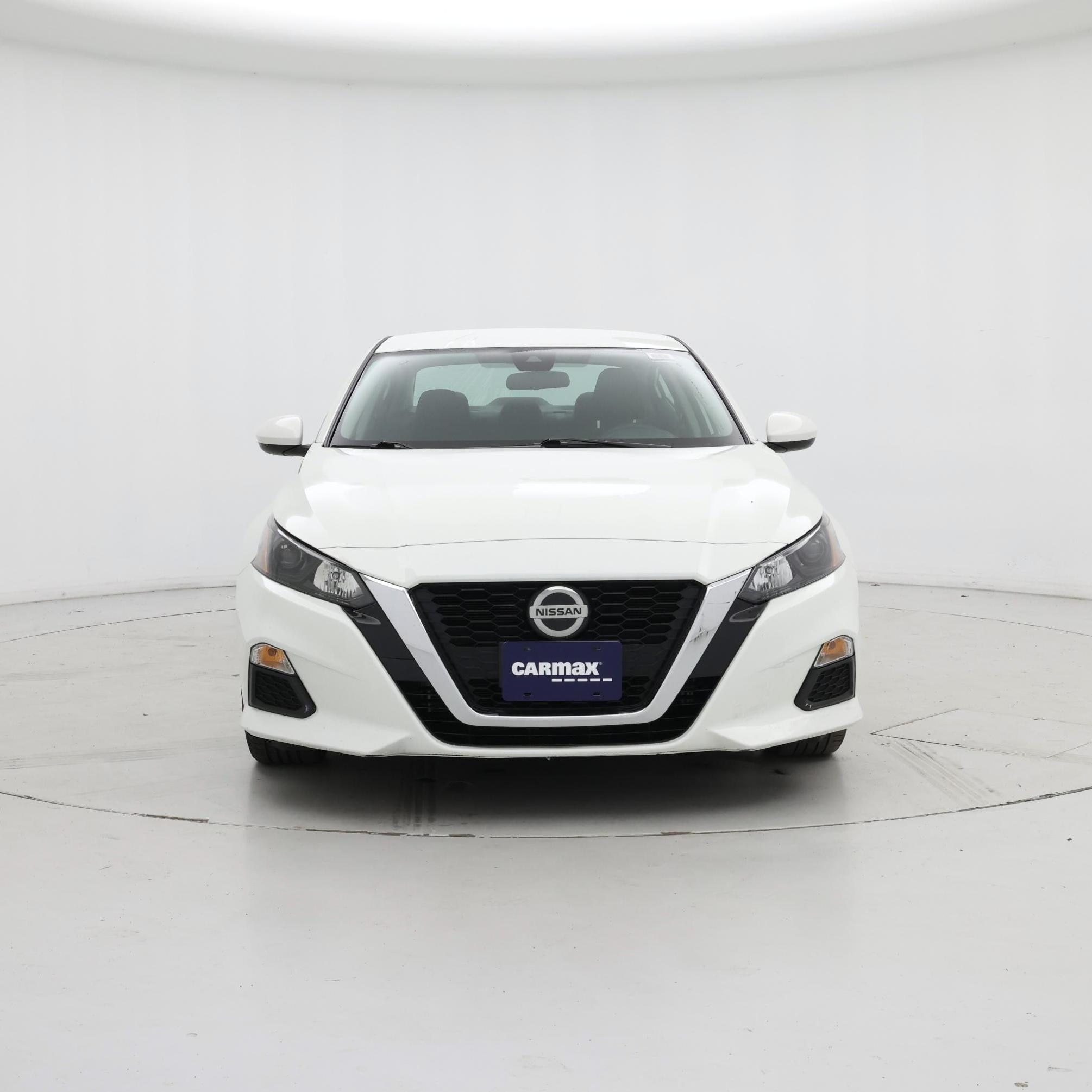 Thumbnail: 2022 Nissan Altima - 5