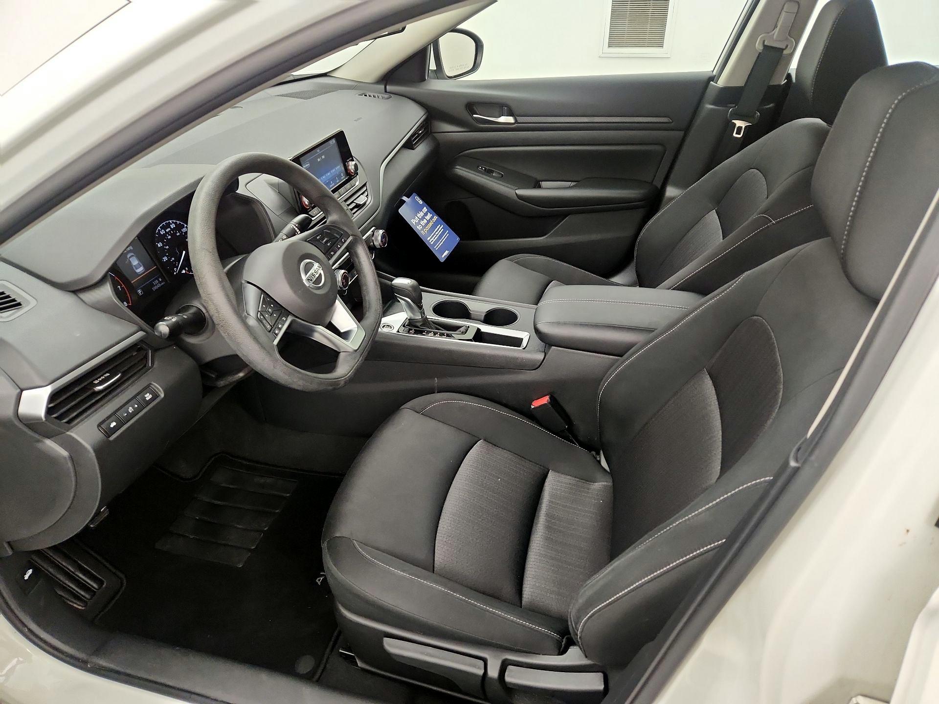 Thumbnail: 2022 Nissan Altima - 11