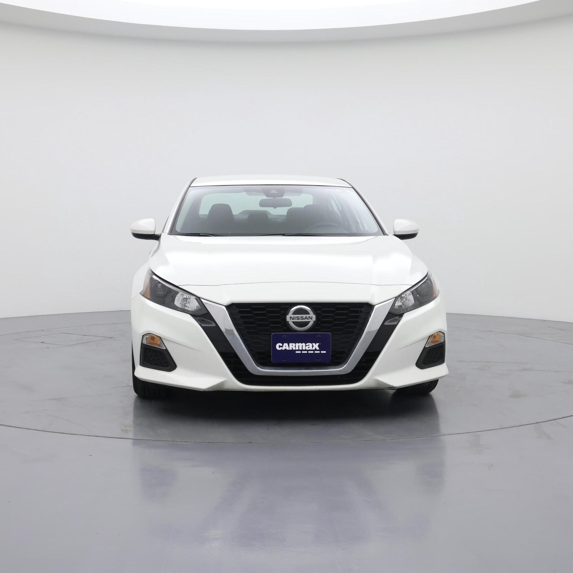 Thumbnail: 2022 Nissan Altima - 5