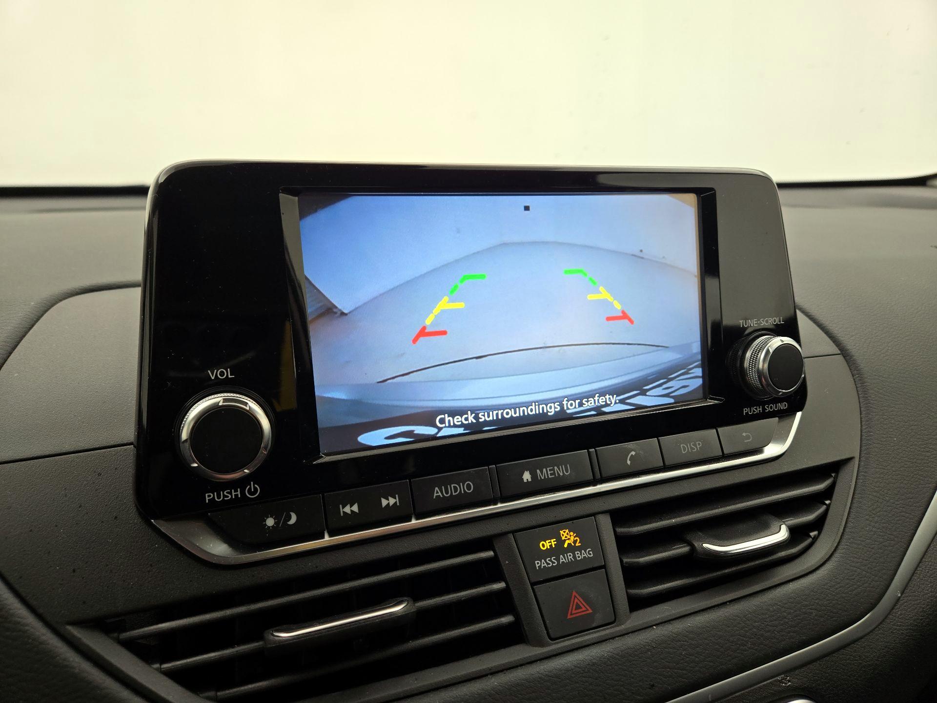 Thumbnail: 2022 Nissan Altima - 14