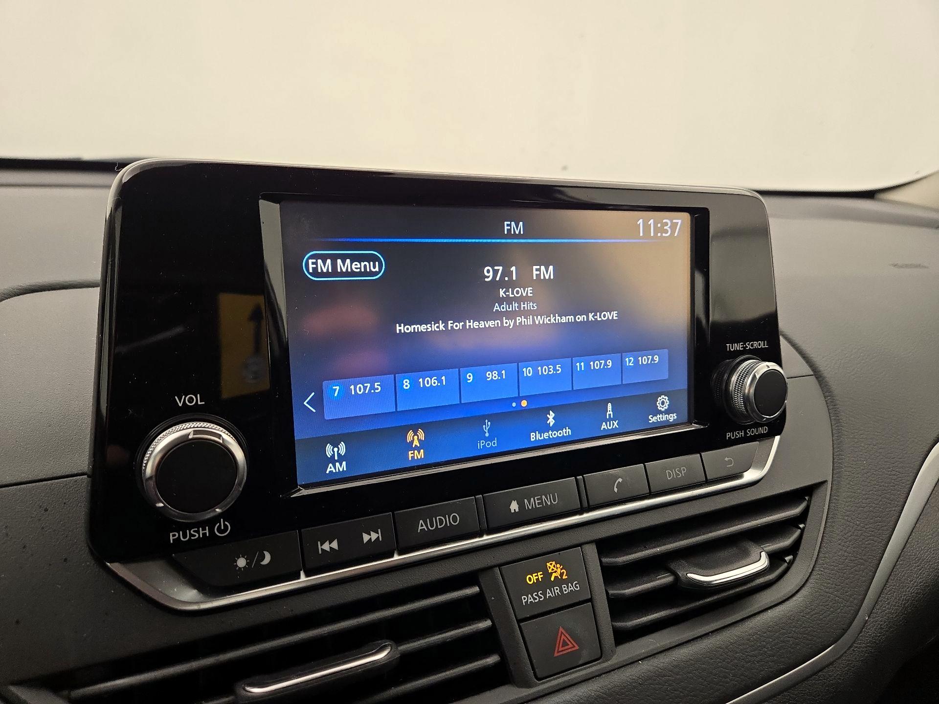 Thumbnail: 2022 Nissan Altima - 15