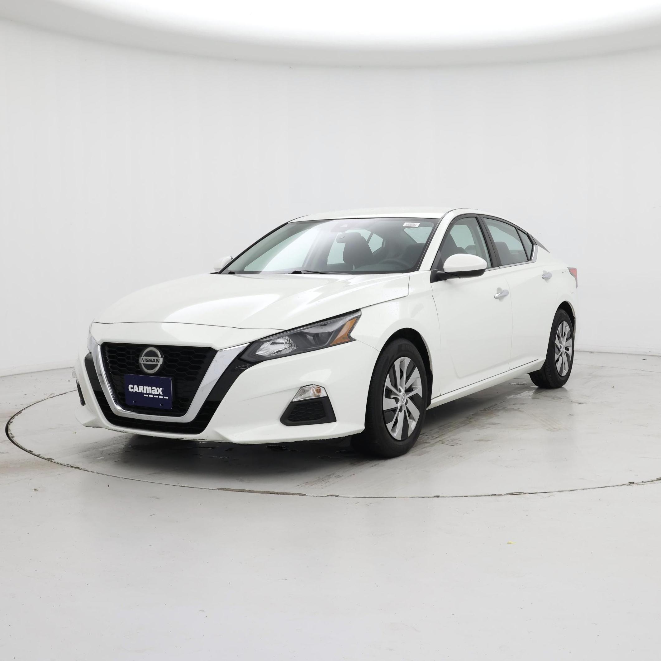Thumbnail: 2022 Nissan Altima - 4