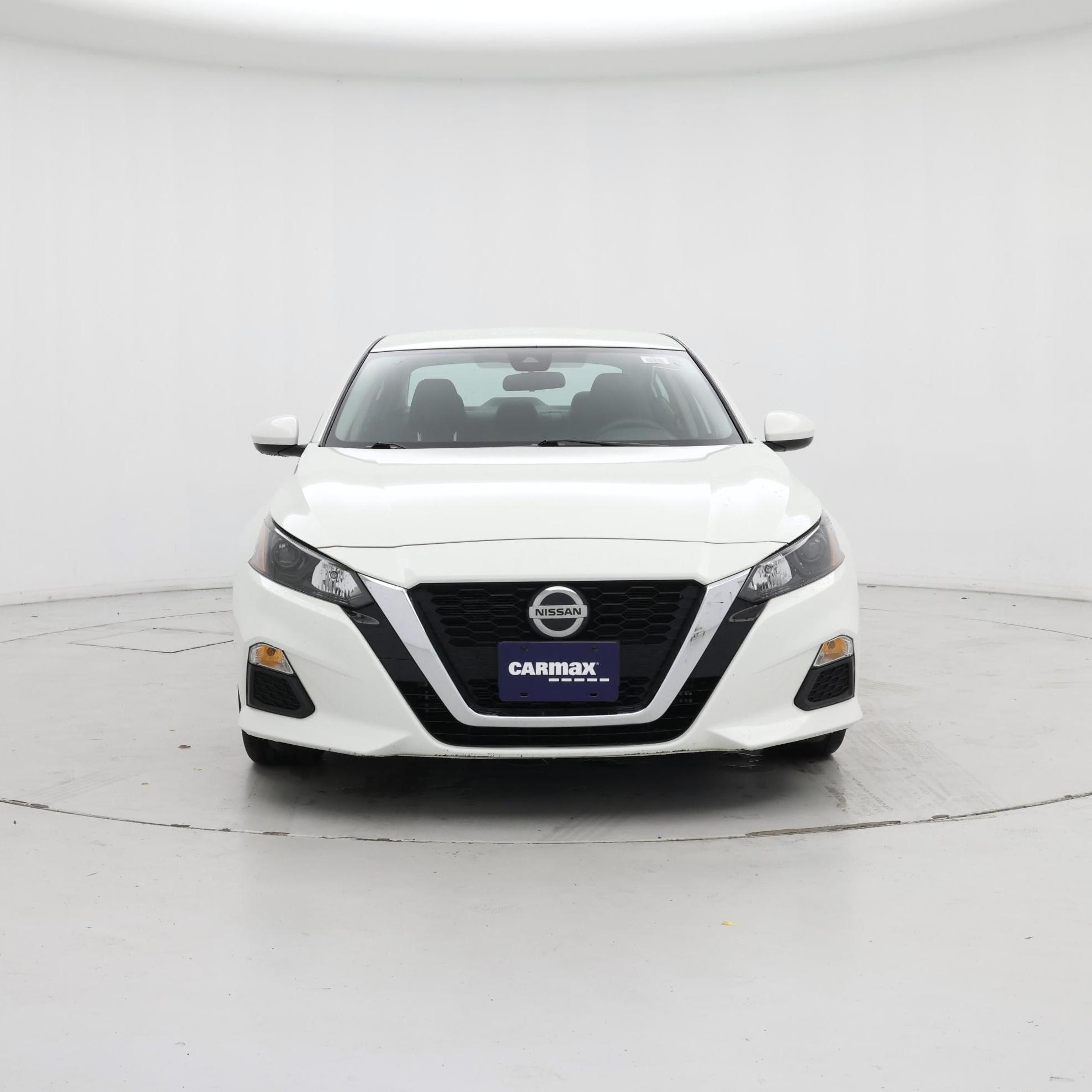 Thumbnail: 2022 Nissan Altima - 5