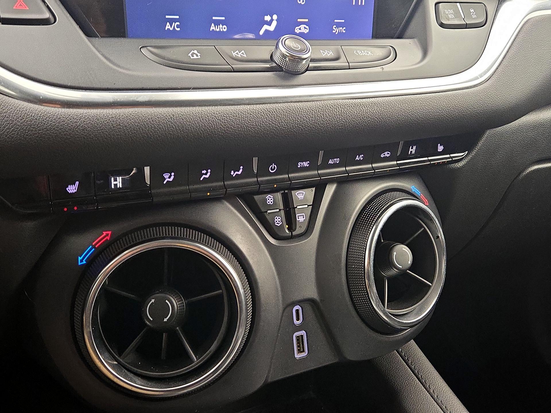 Thumbnail: 2022 Chevrolet Blazer - 16