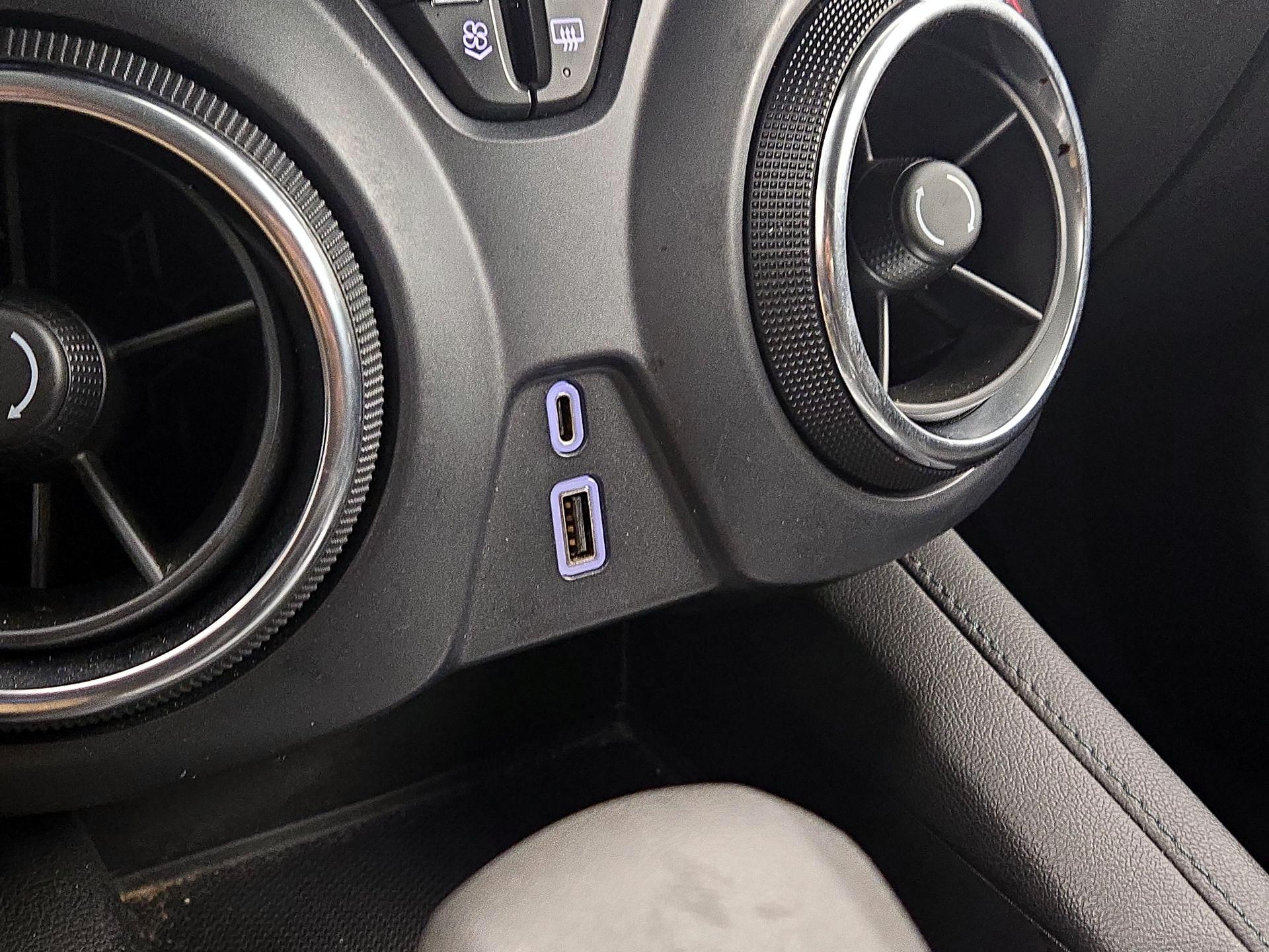 Thumbnail: 2022 Chevrolet Blazer - 18