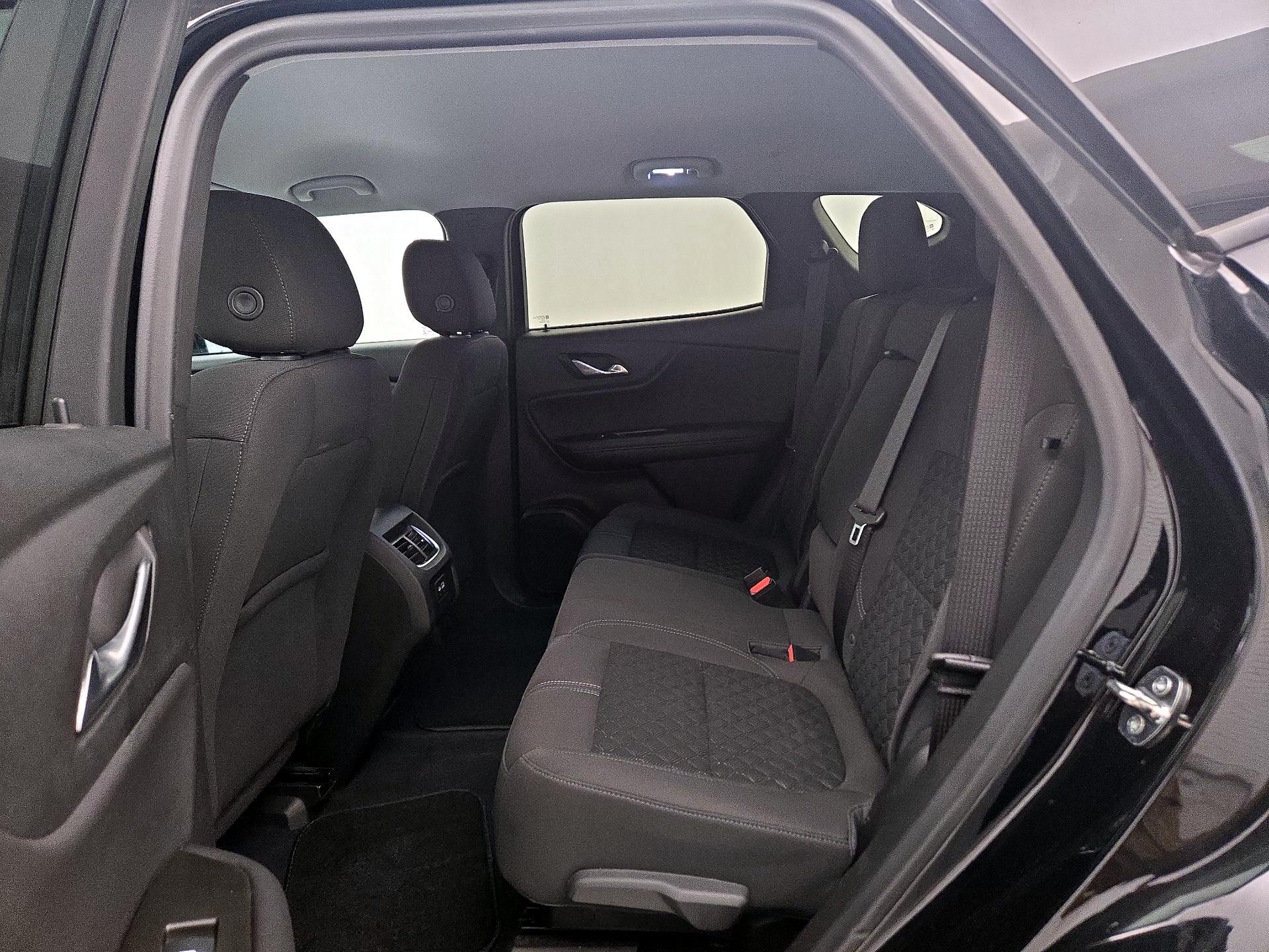 Thumbnail: 2022 Chevrolet Blazer - 19