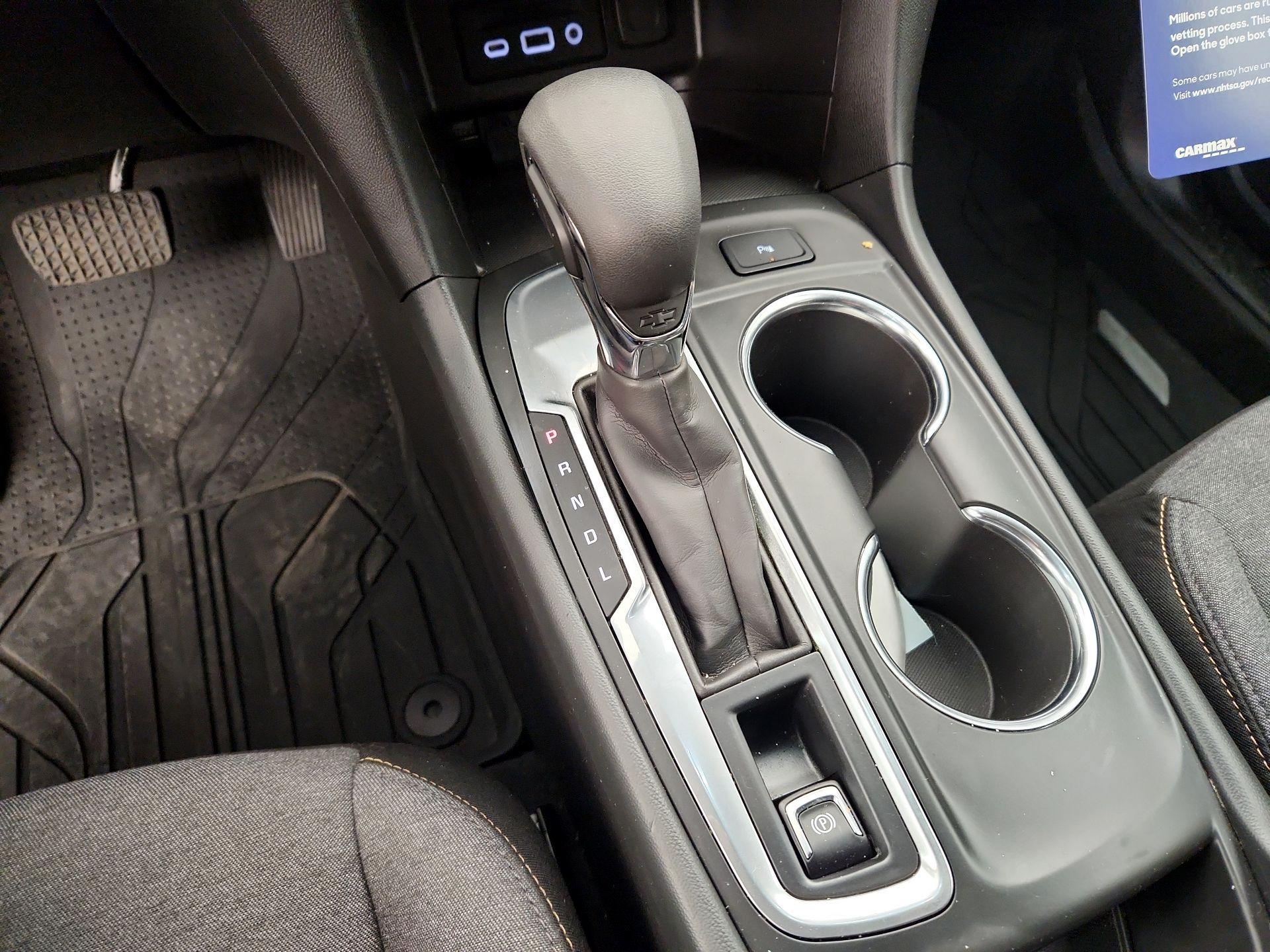 Thumbnail: 2022 Chevrolet Equinox - 17