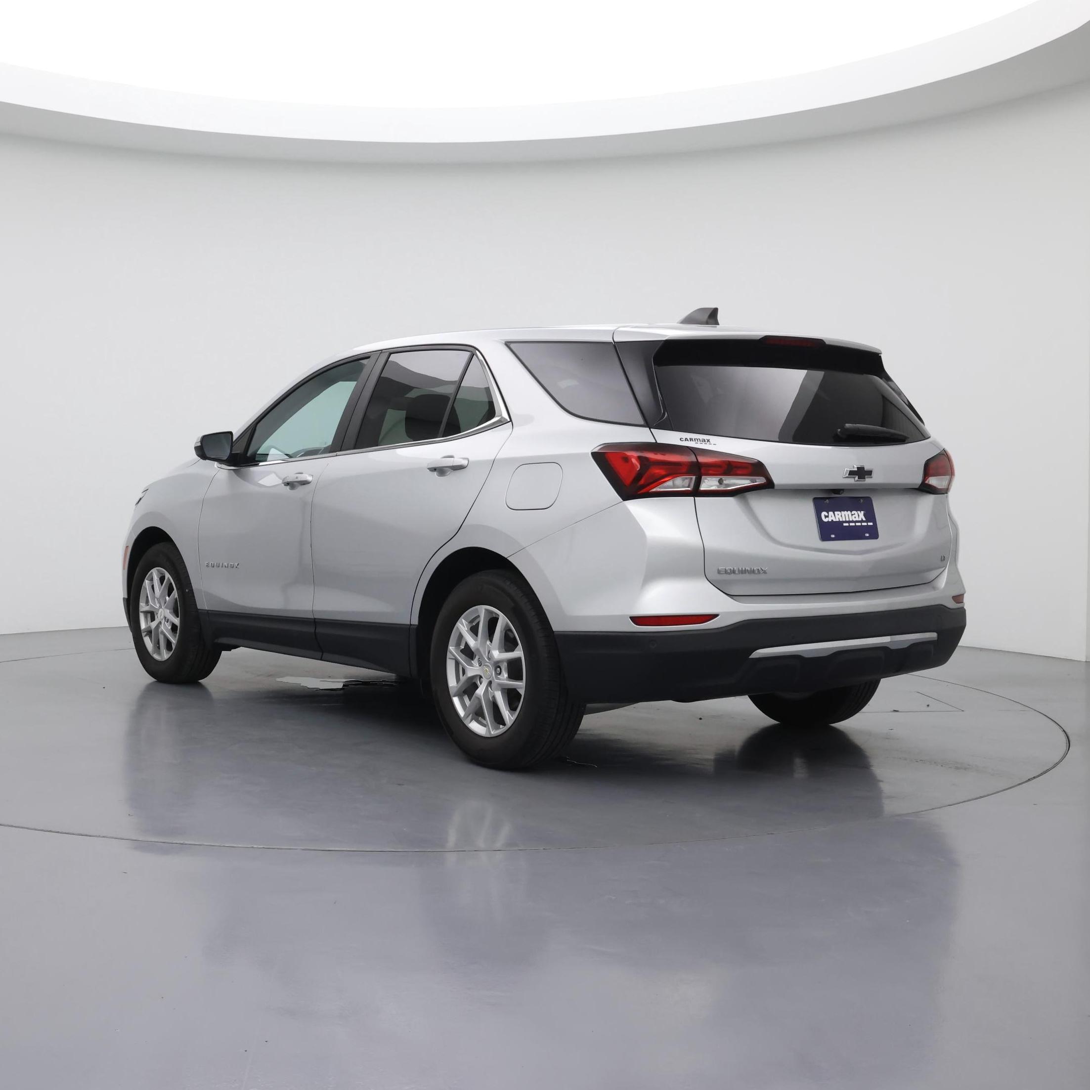 Thumbnail: 2022 Chevrolet Equinox - 2