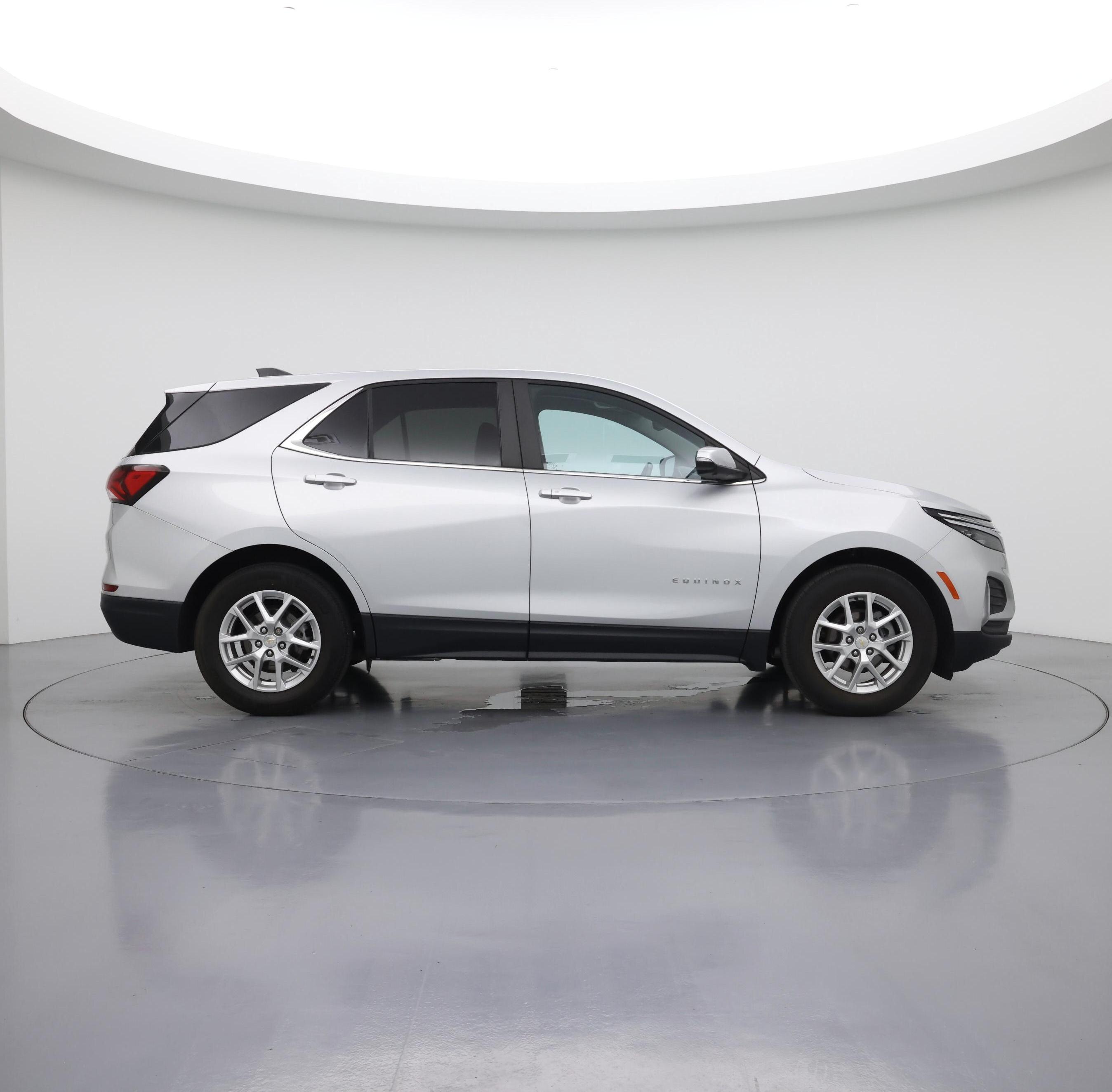 Thumbnail: 2022 Chevrolet Equinox - 7