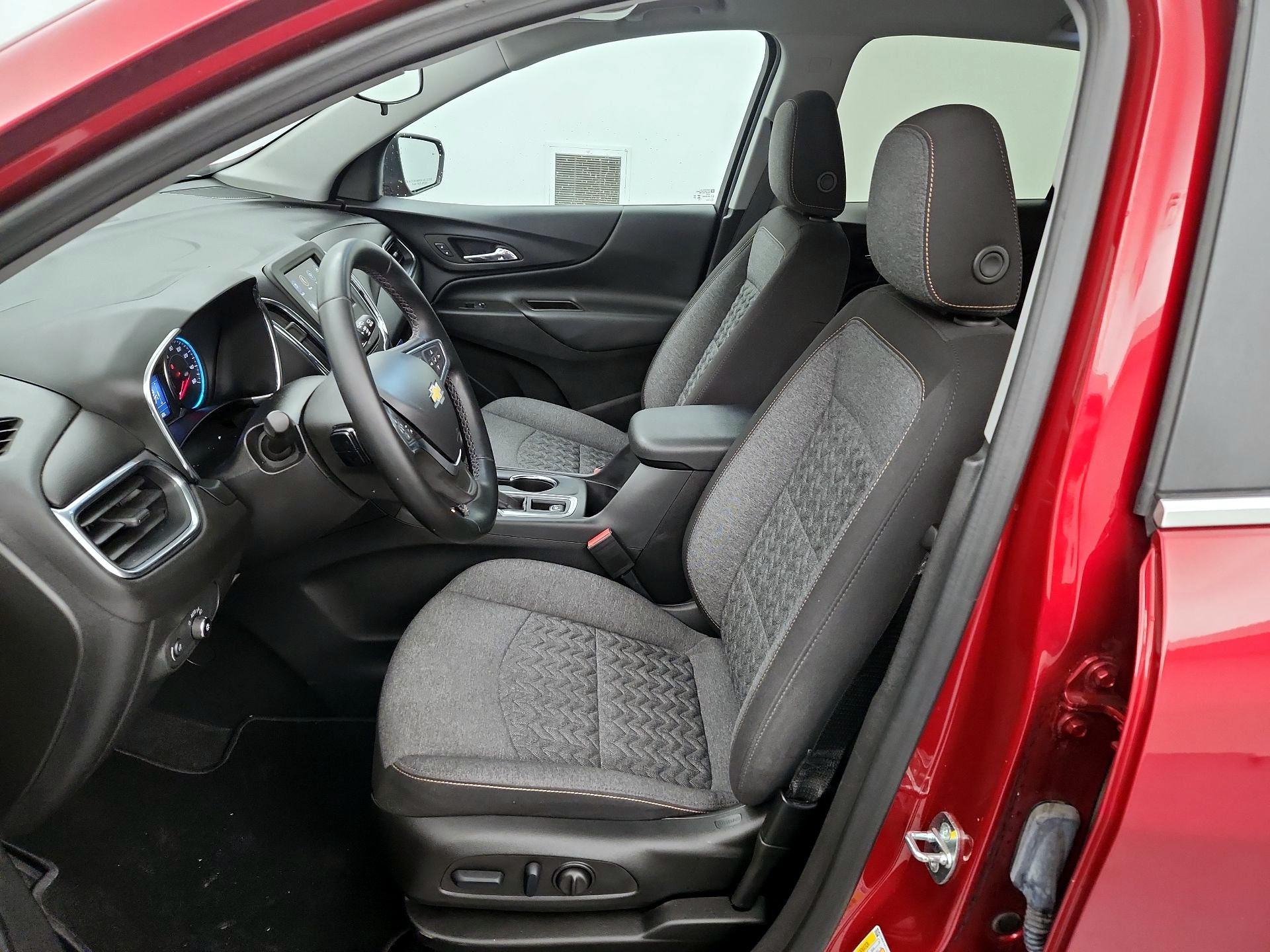 Thumbnail: 2023 Chevrolet Equinox - 11