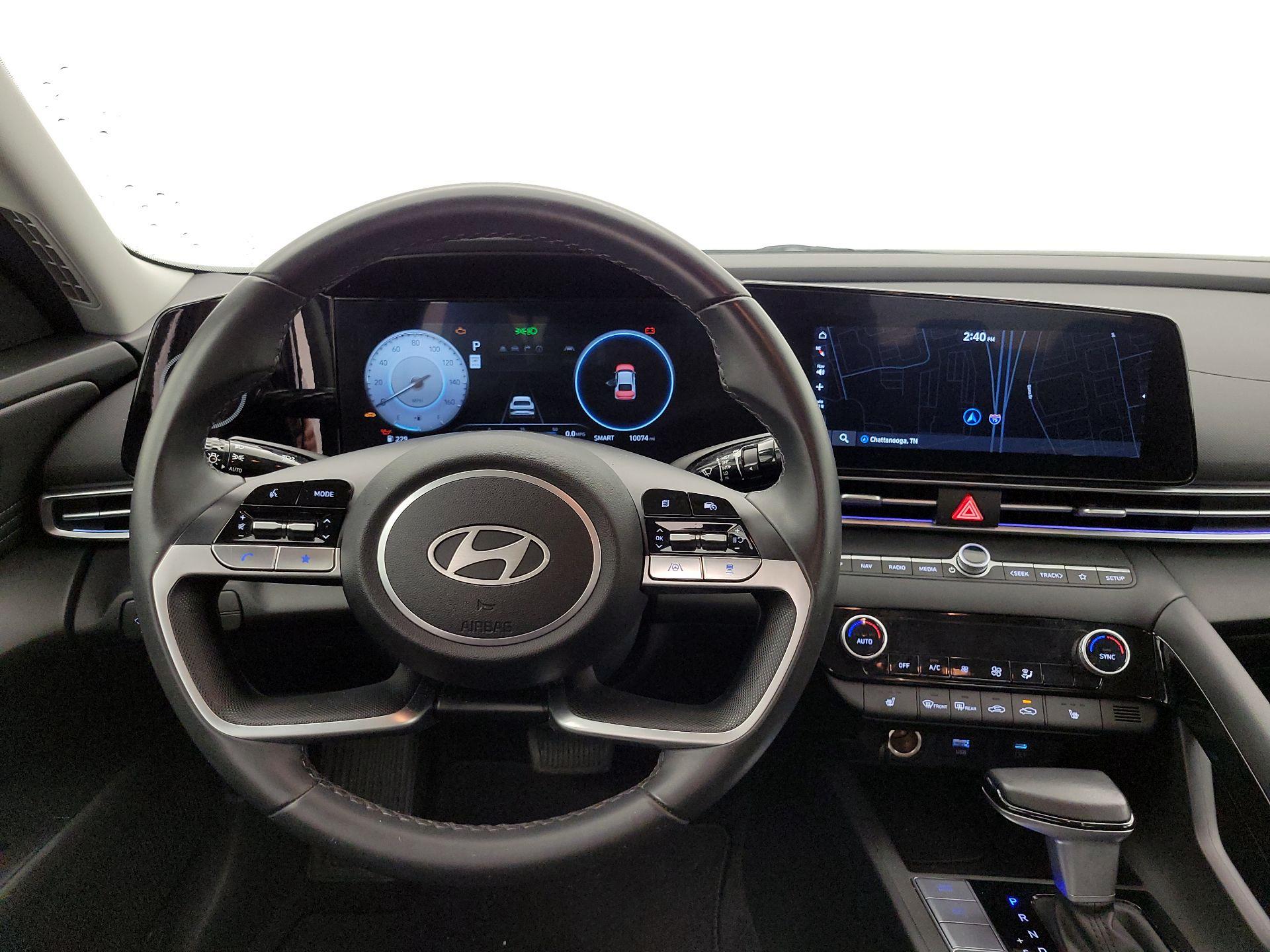 Thumbnail: 2024 Hyundai Elantra - 10