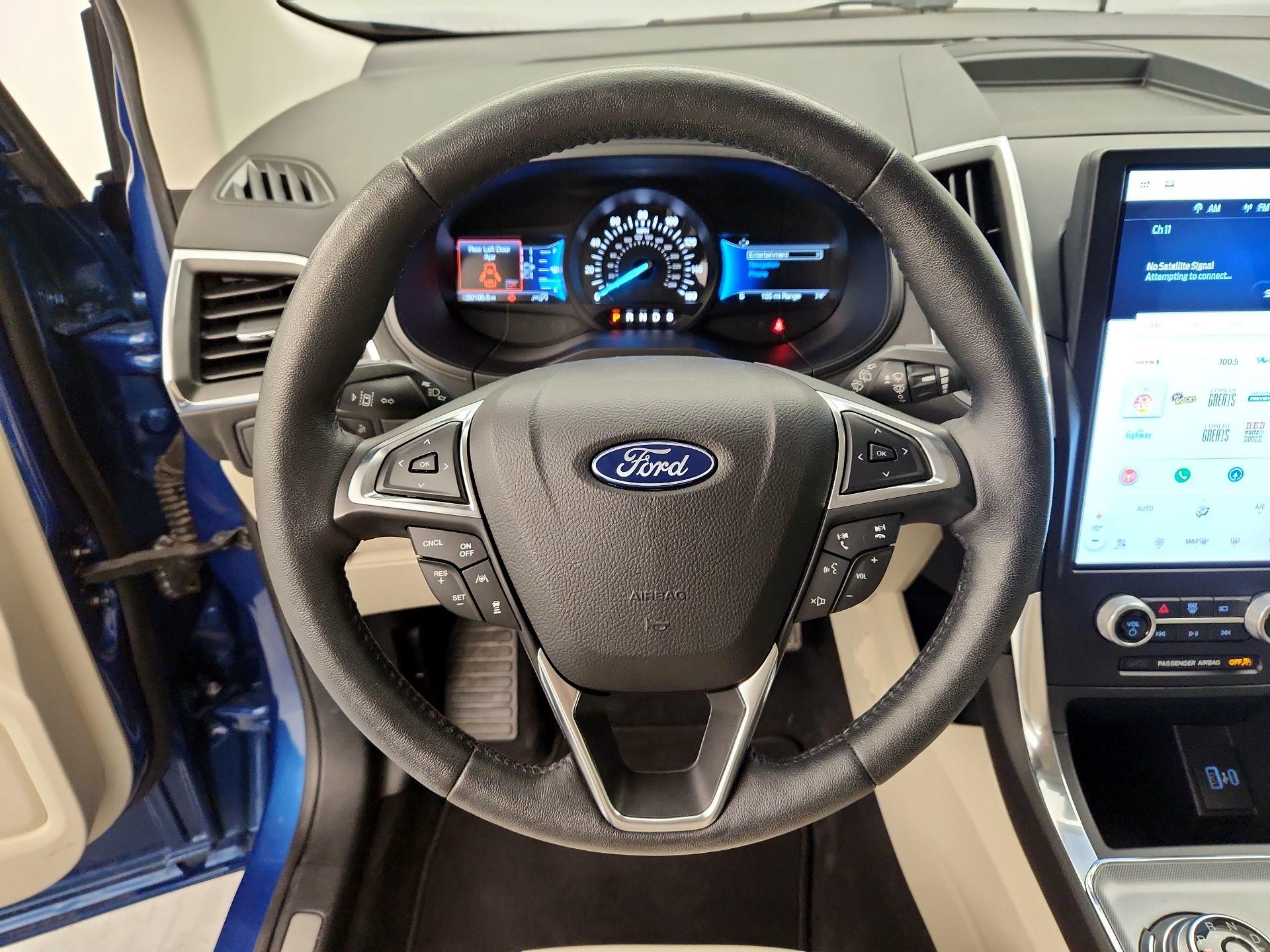 Thumbnail: 2022 Ford Edge - 10