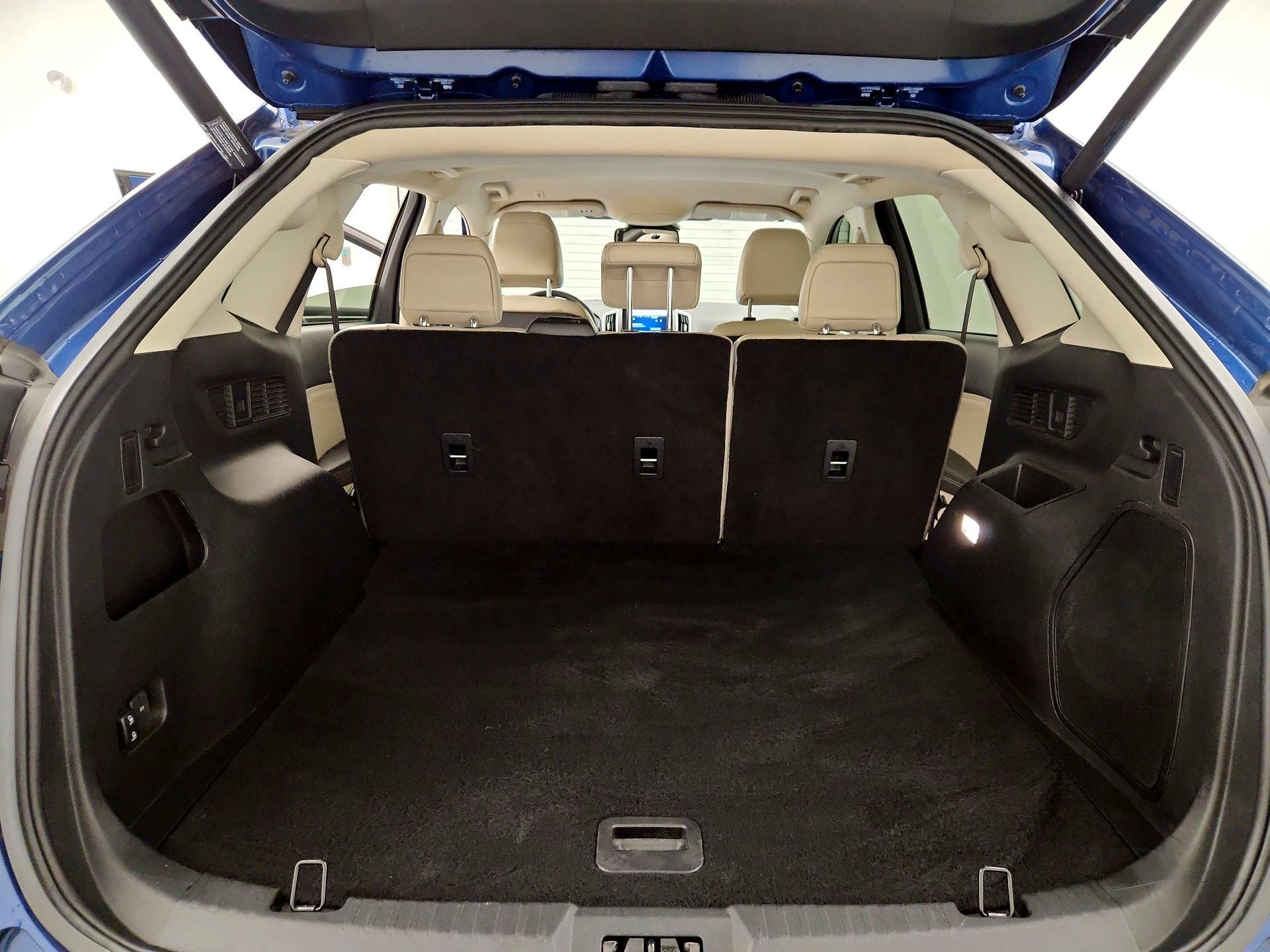 Thumbnail: 2022 Ford Edge - 20