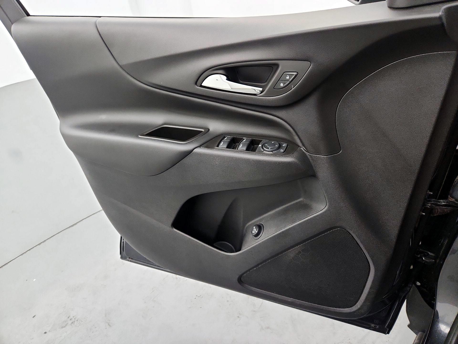 Thumbnail: 2023 Chevrolet Equinox - 12