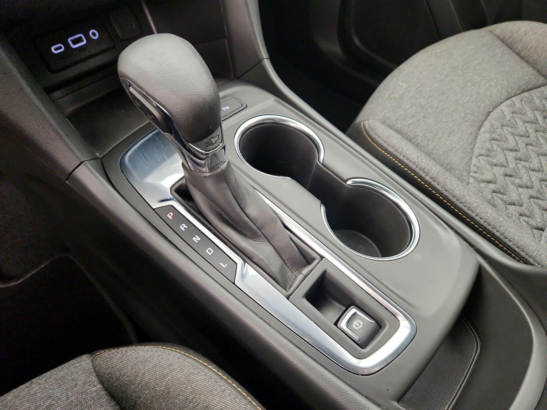 Thumbnail: 2022 Chevrolet Equinox - 17