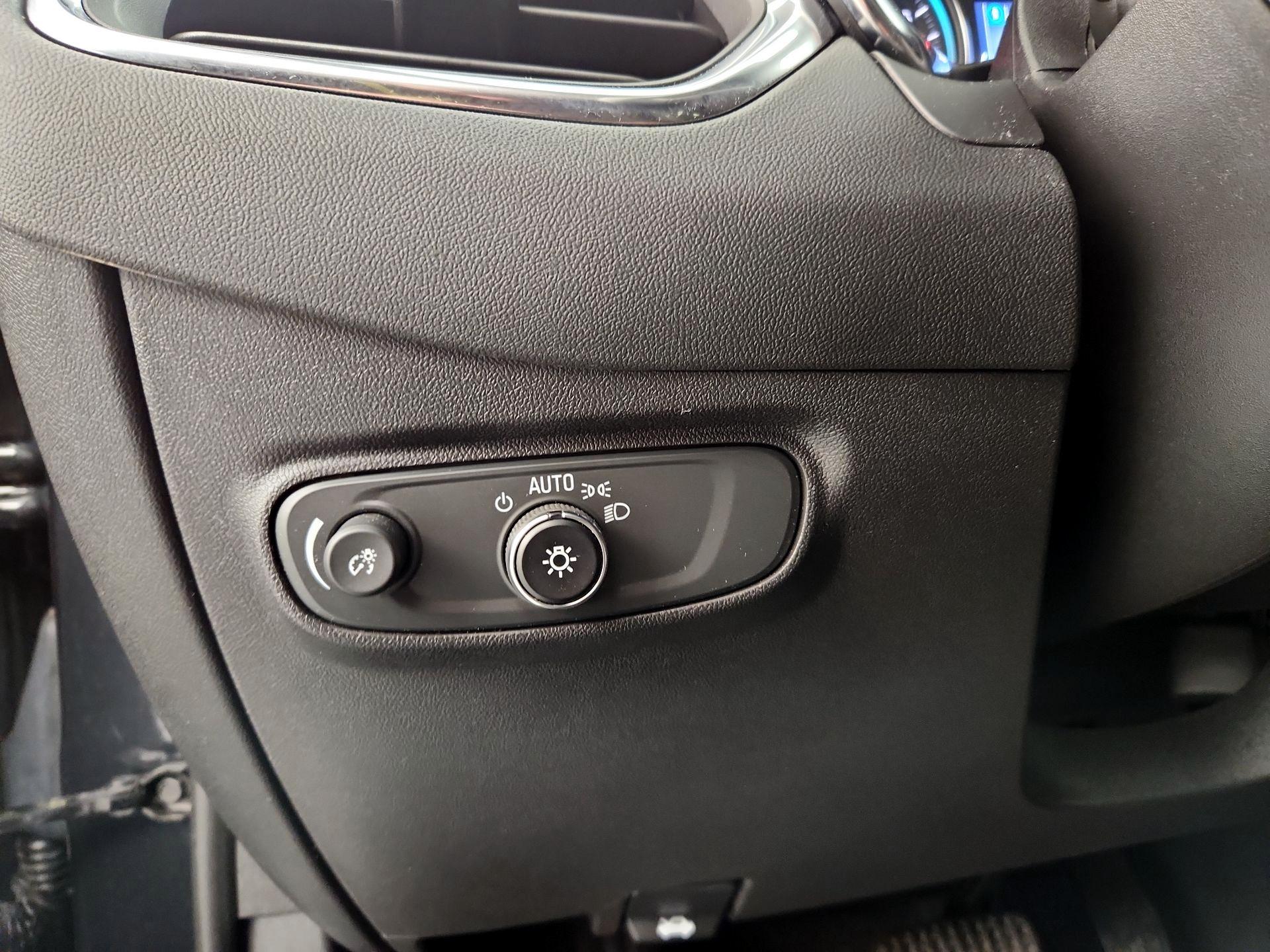 Thumbnail: 2023 Chevrolet Equinox - 13