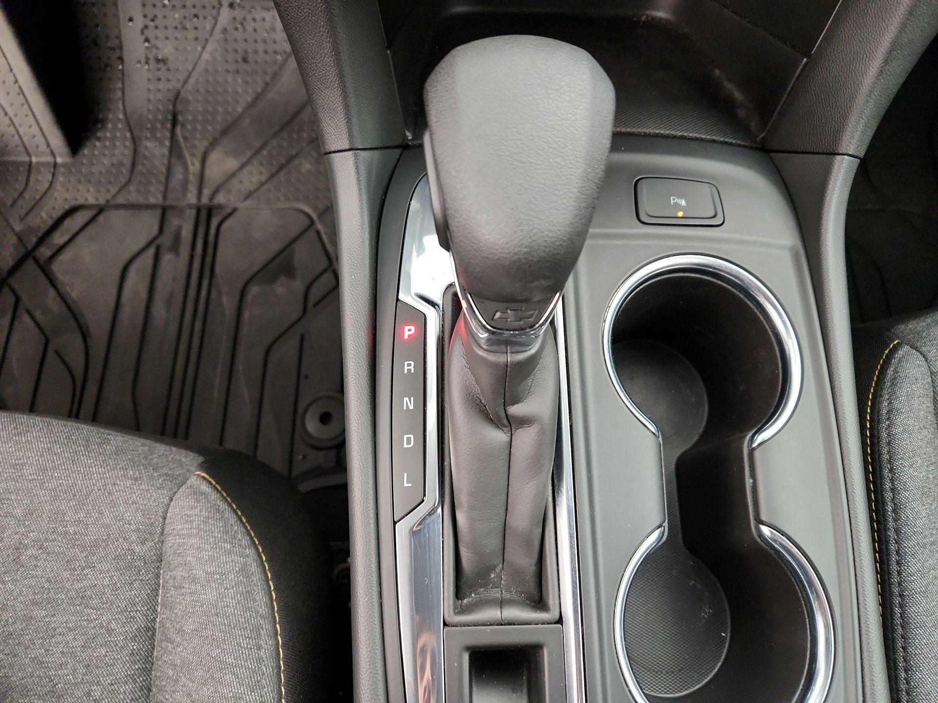 Thumbnail: 2023 Chevrolet Equinox - 17