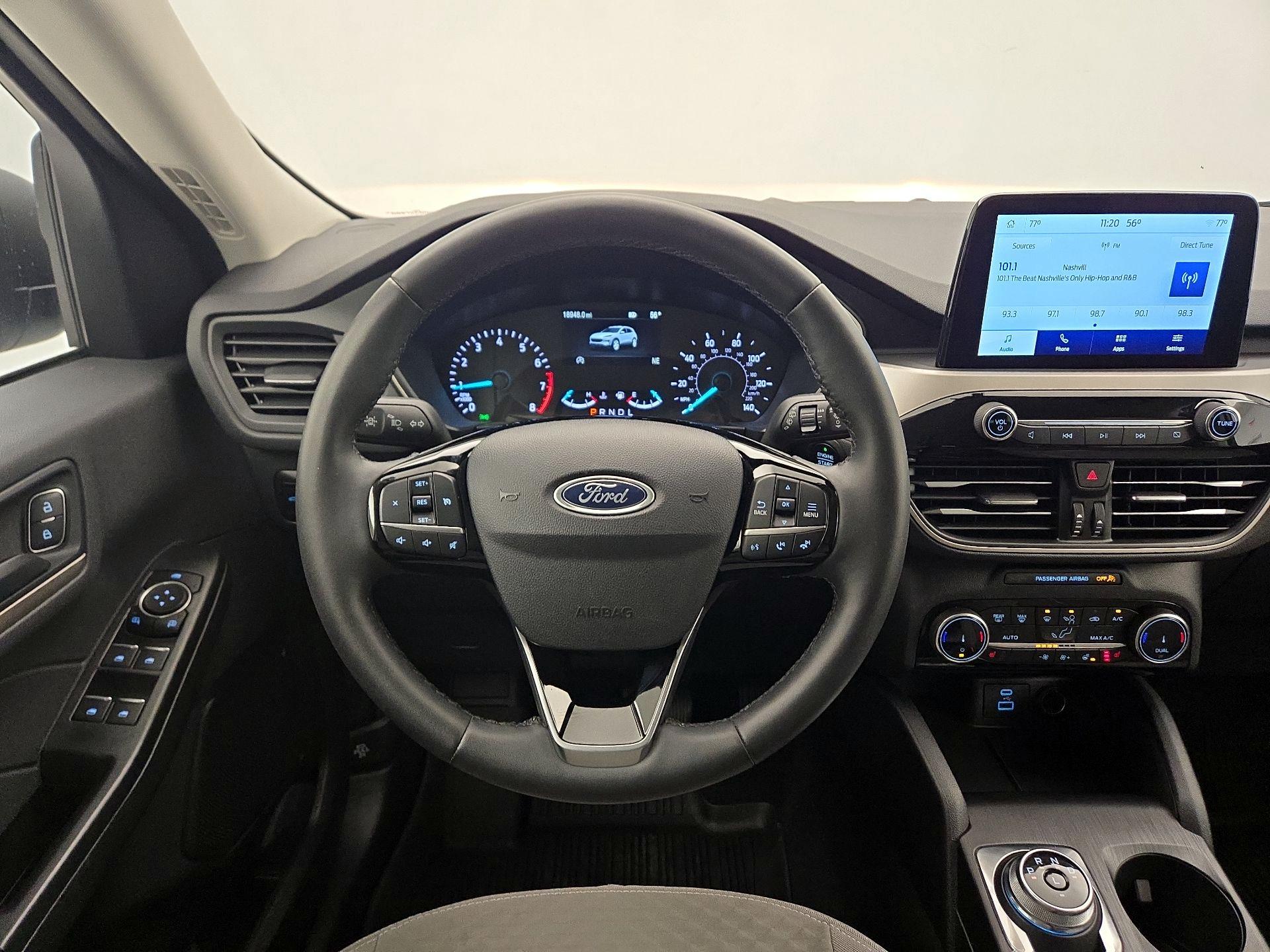 Thumbnail: 2022 Ford Escape - 10