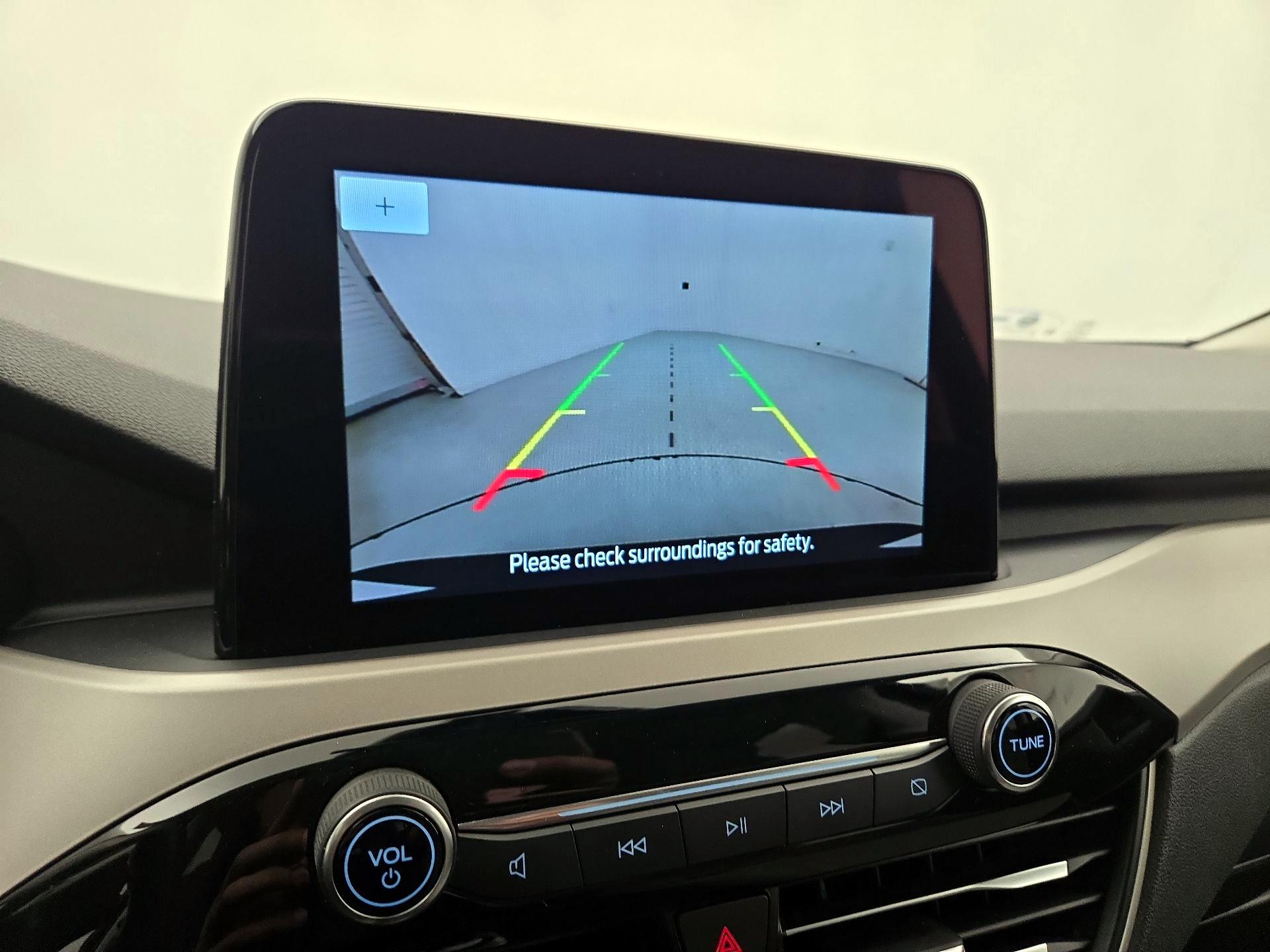 Thumbnail: 2022 Ford Escape - 14