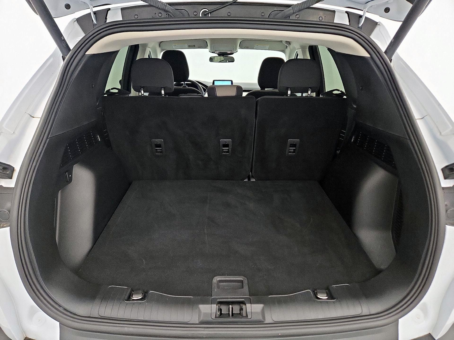 Thumbnail: 2022 Ford Escape - 20