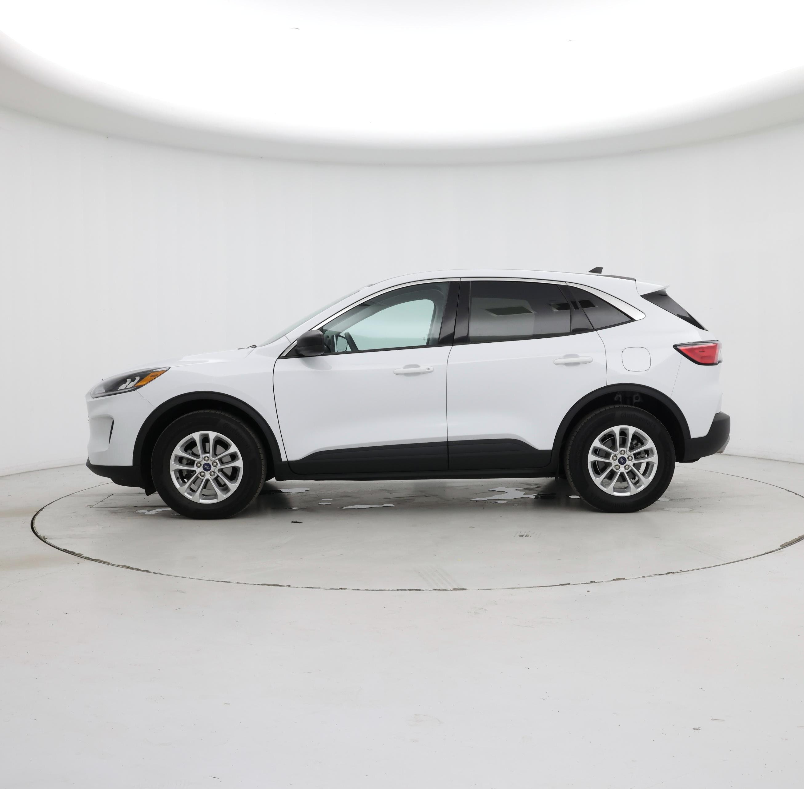 Thumbnail: 2022 Ford Escape - 3