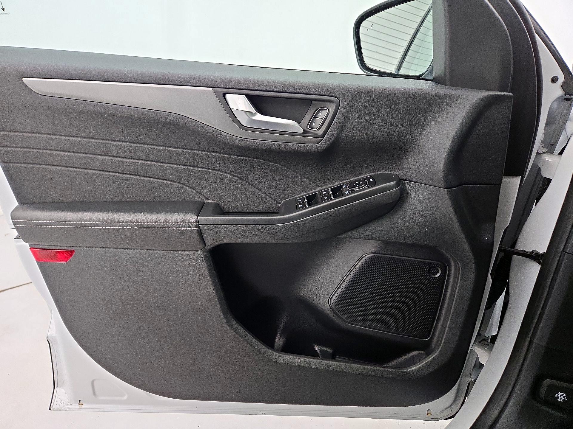 Thumbnail: 2023 Ford Escape - 12