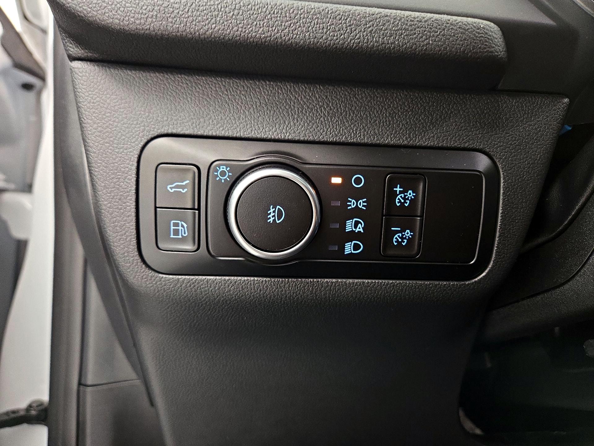 Thumbnail: 2023 Ford Escape - 13