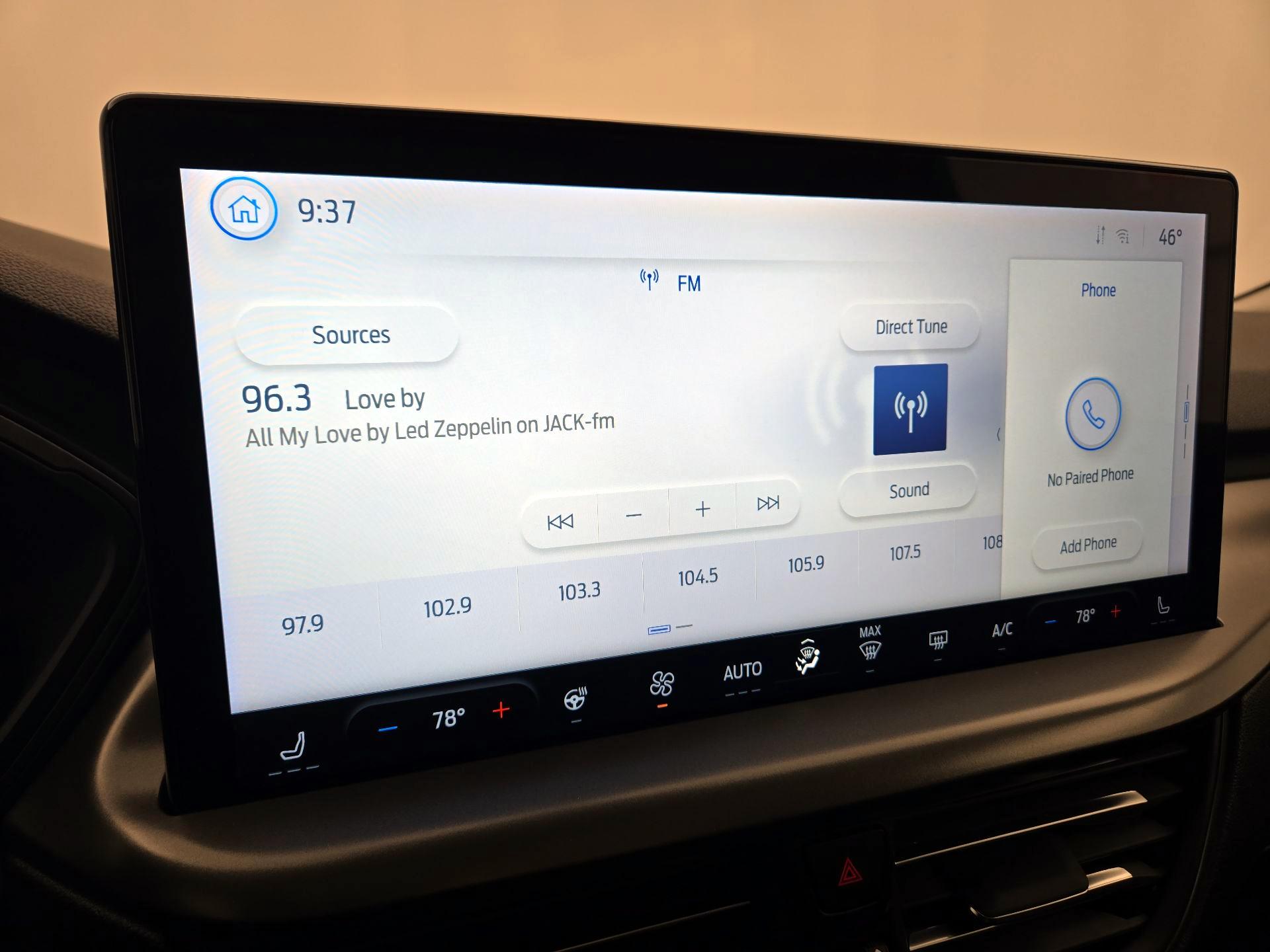 Thumbnail: 2023 Ford Escape - 16