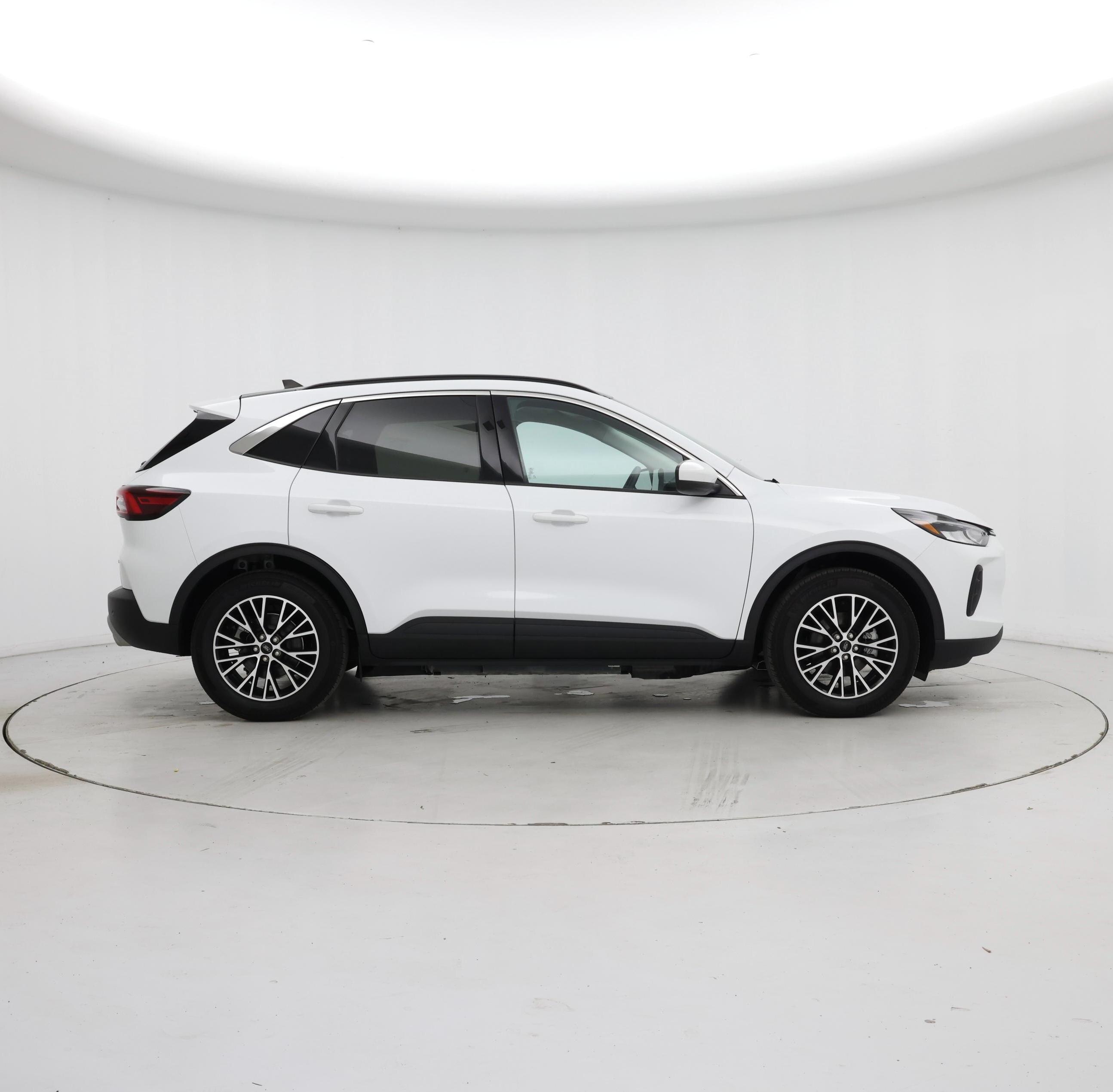 Thumbnail: 2023 Ford Escape - 7