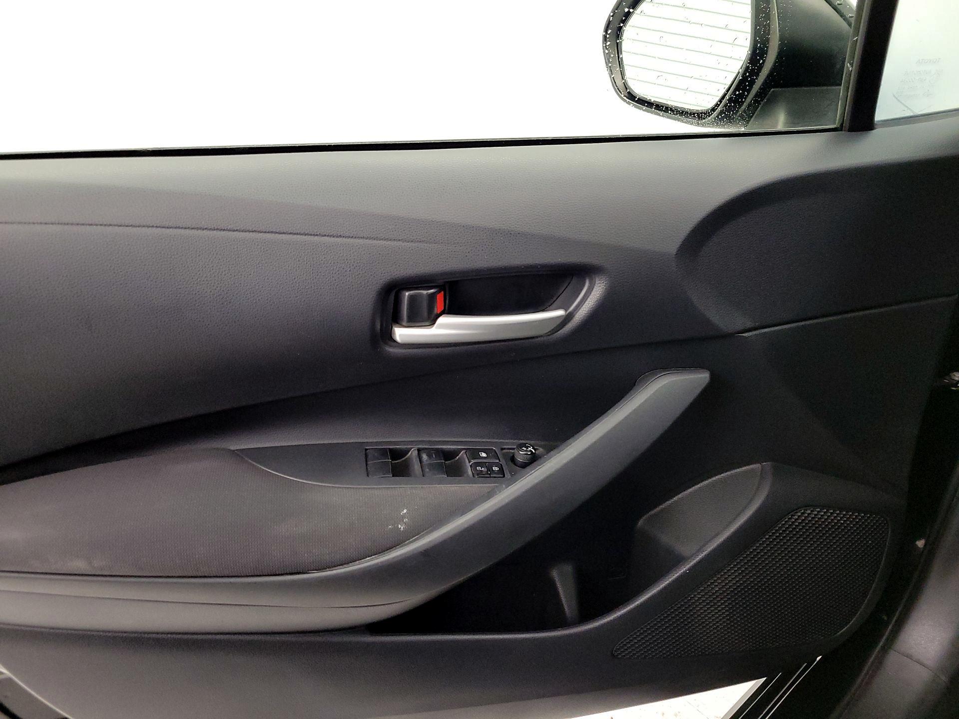 Thumbnail: 2021 Toyota Corolla - 12