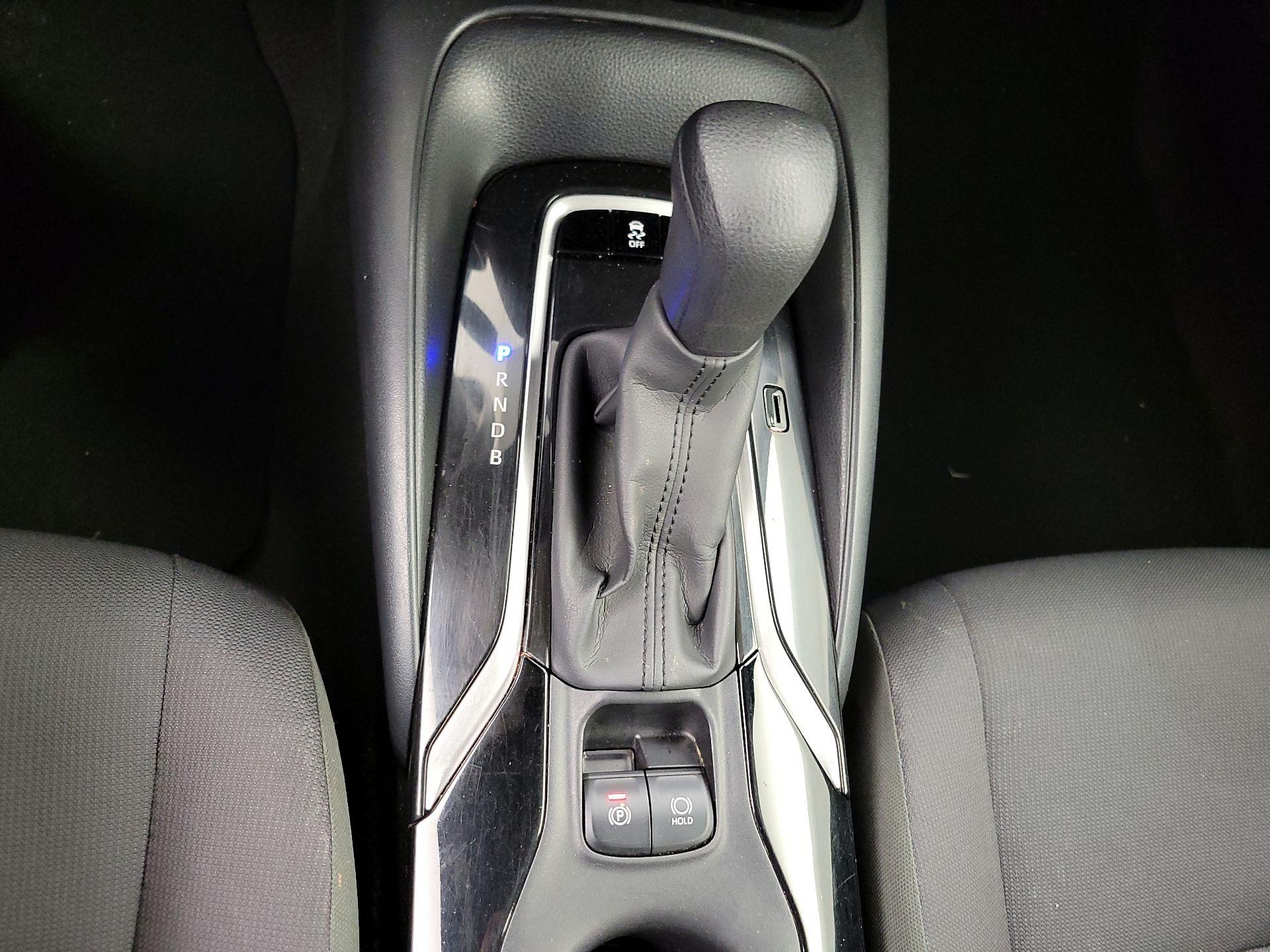 Thumbnail: 2021 Toyota Corolla - 17